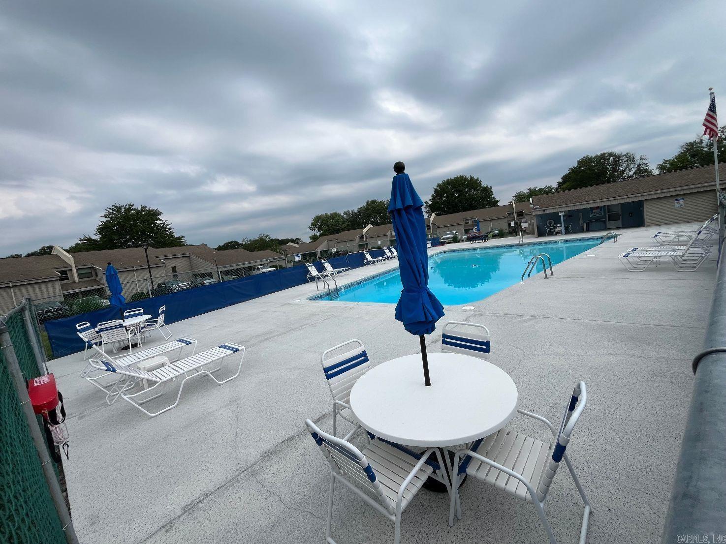 LAKEWOOD HILLS CONDO - Residential