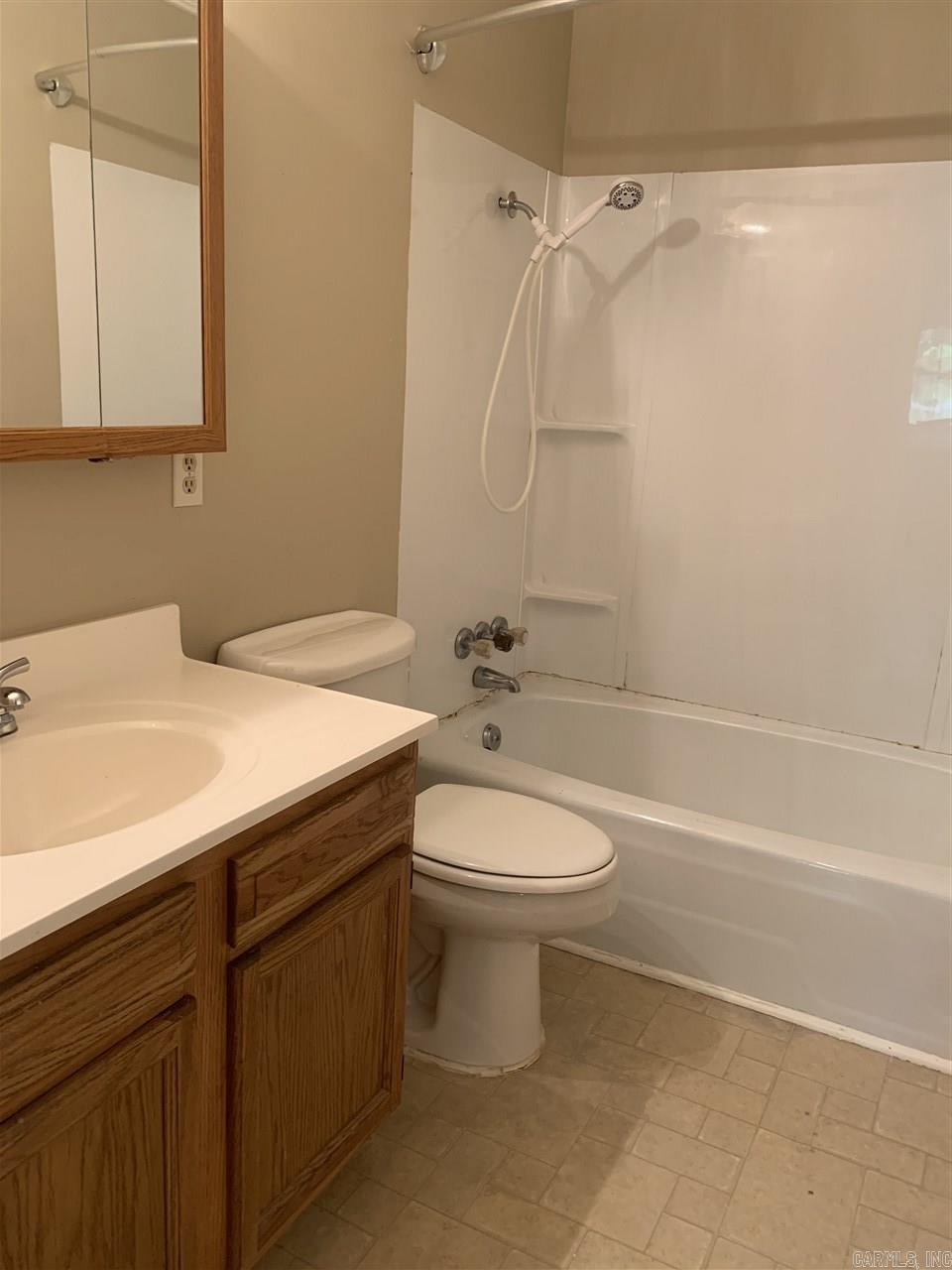 Kellogg - Residential Lease