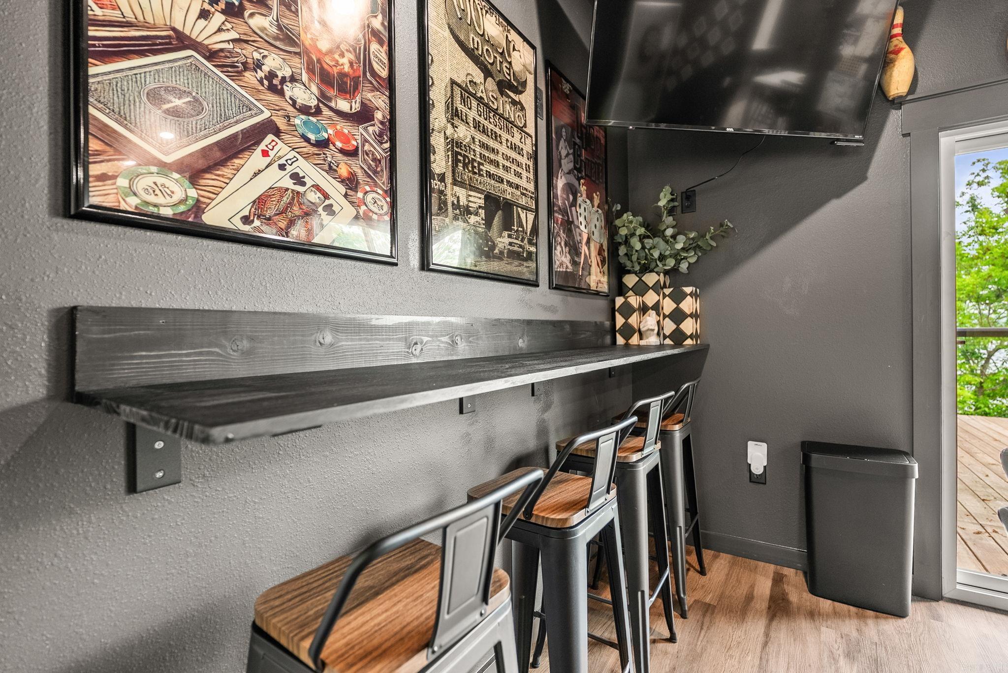 MORGAN MANOR - Residential