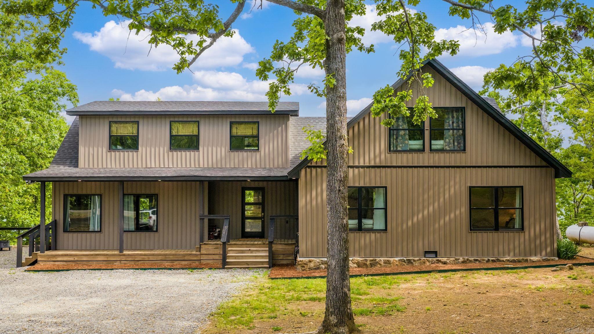 MORGAN MANOR - Residential