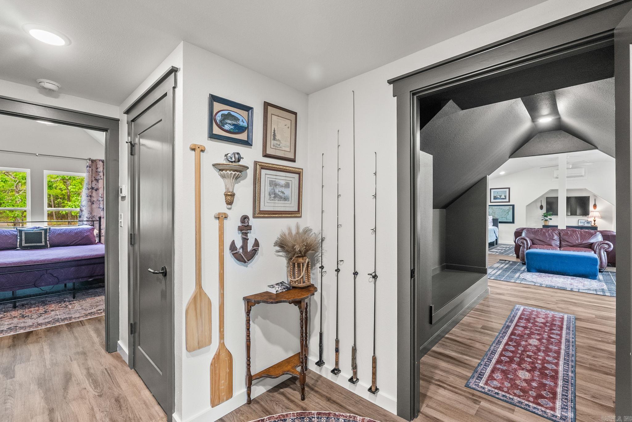 MORGAN MANOR - Residential