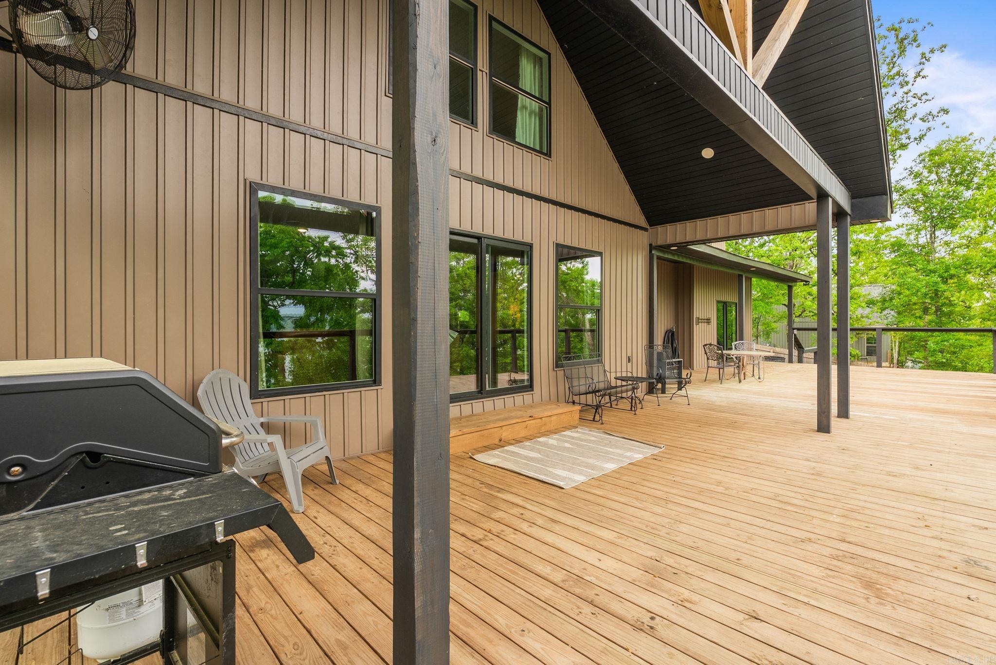 MORGAN MANOR - Residential