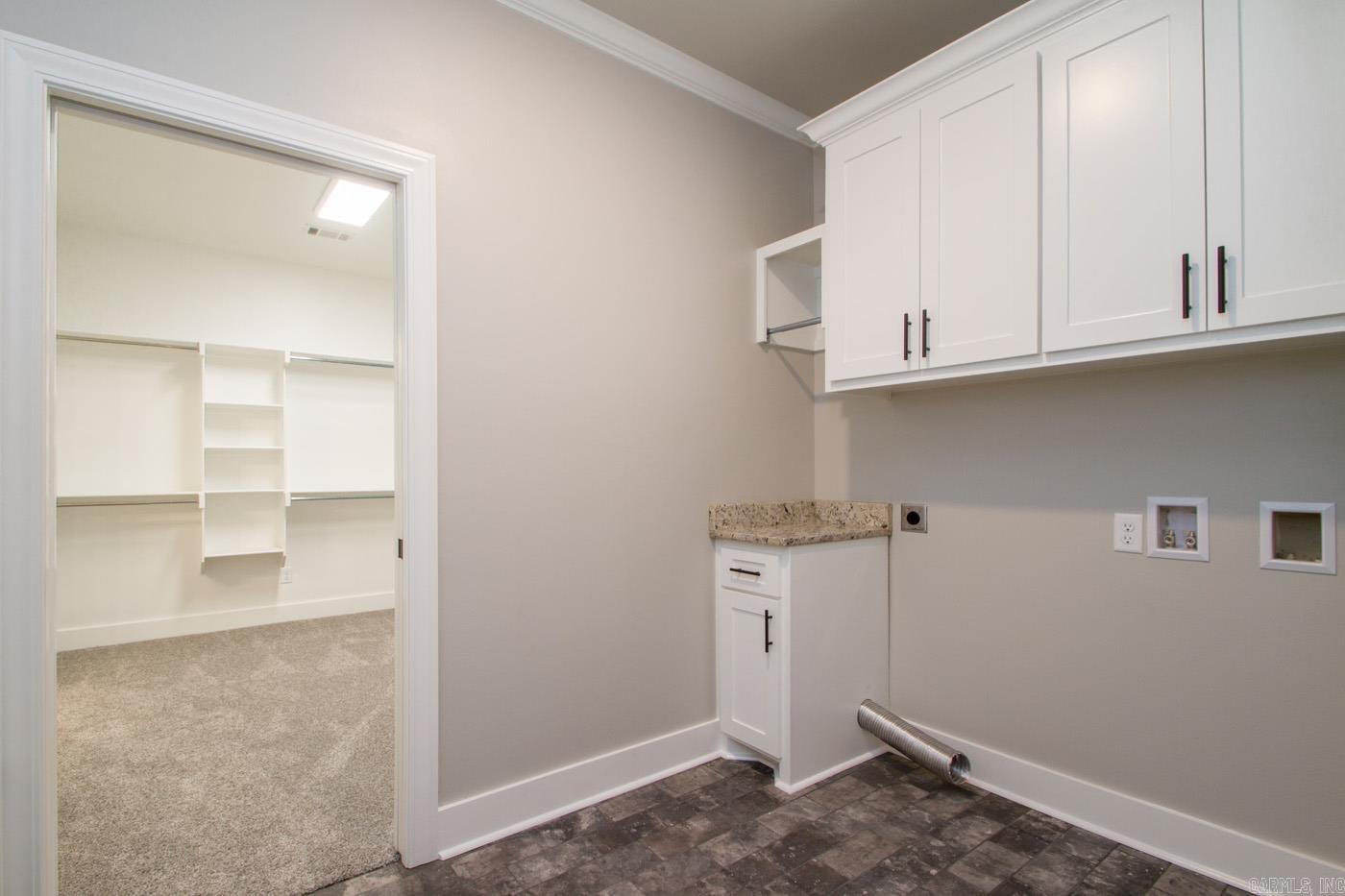 COUNTRYSIDE ESTATES - Residential