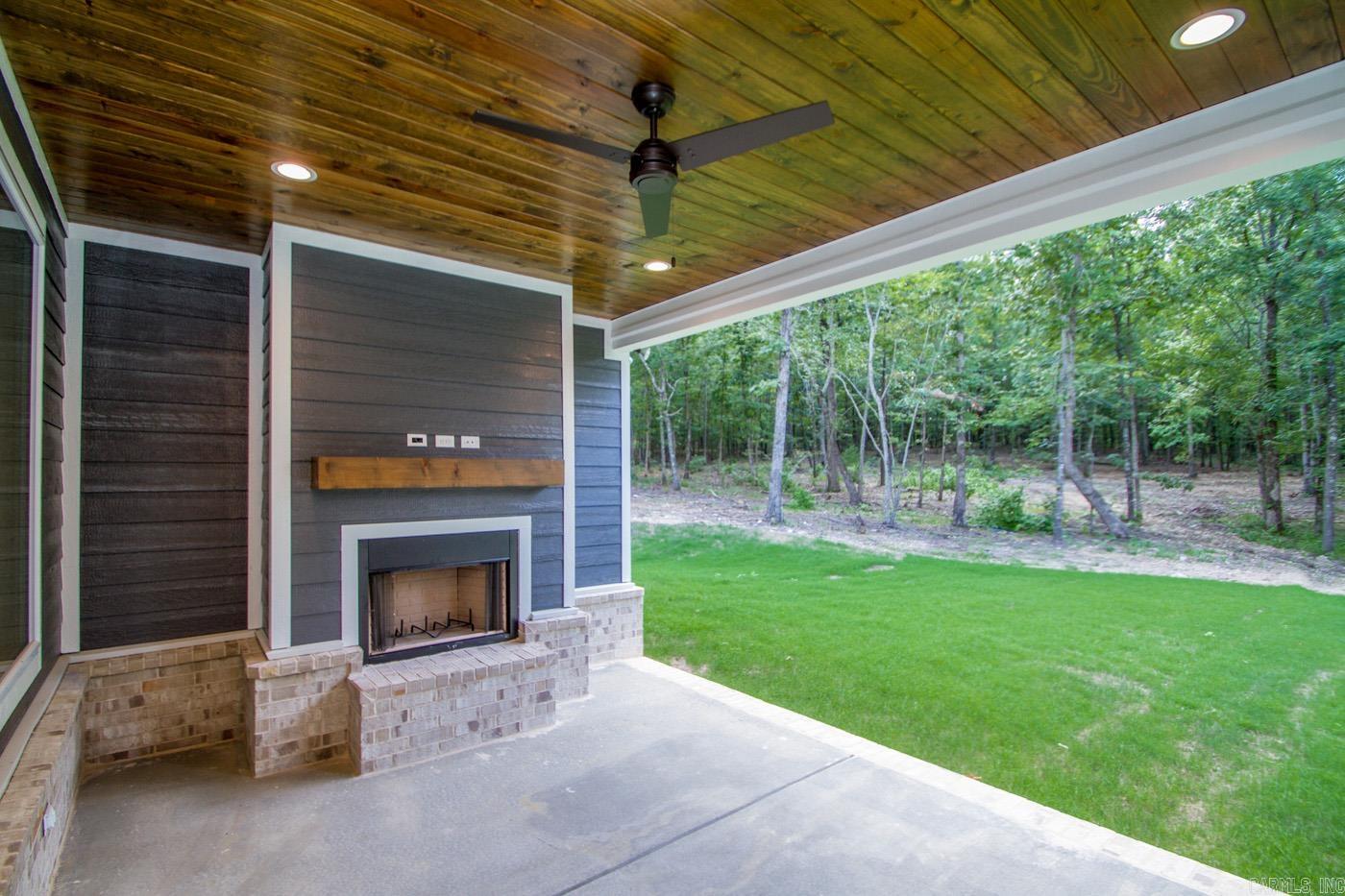 COUNTRYSIDE ESTATES - Residential