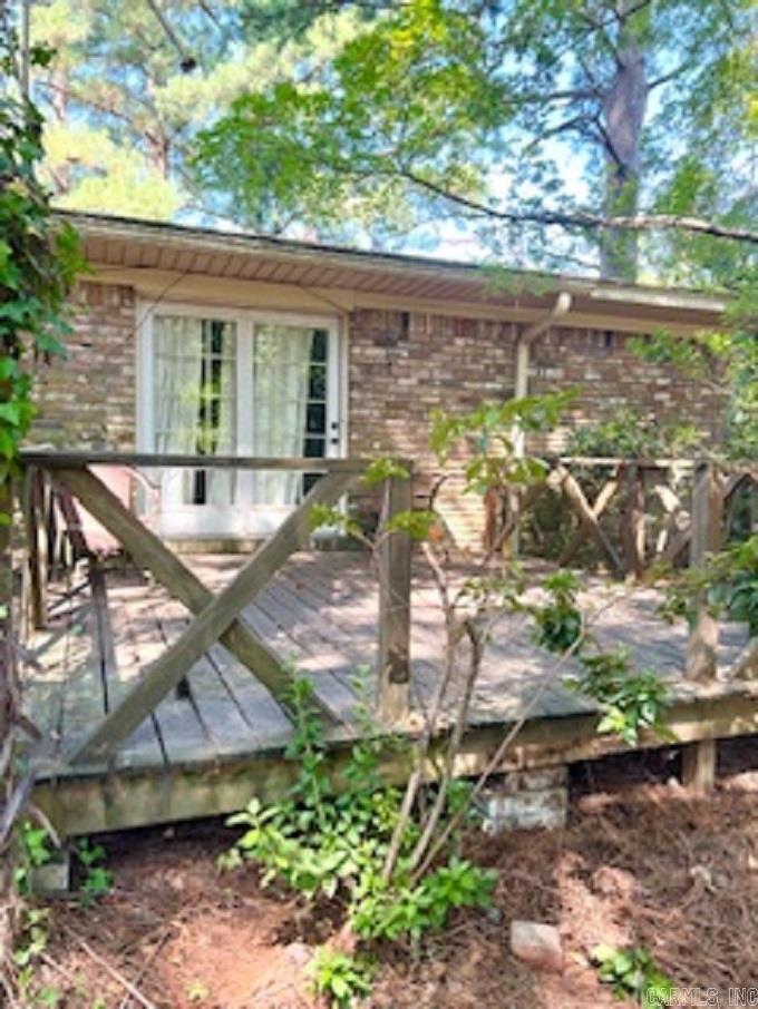 MIKE BERG LAKE - Residential