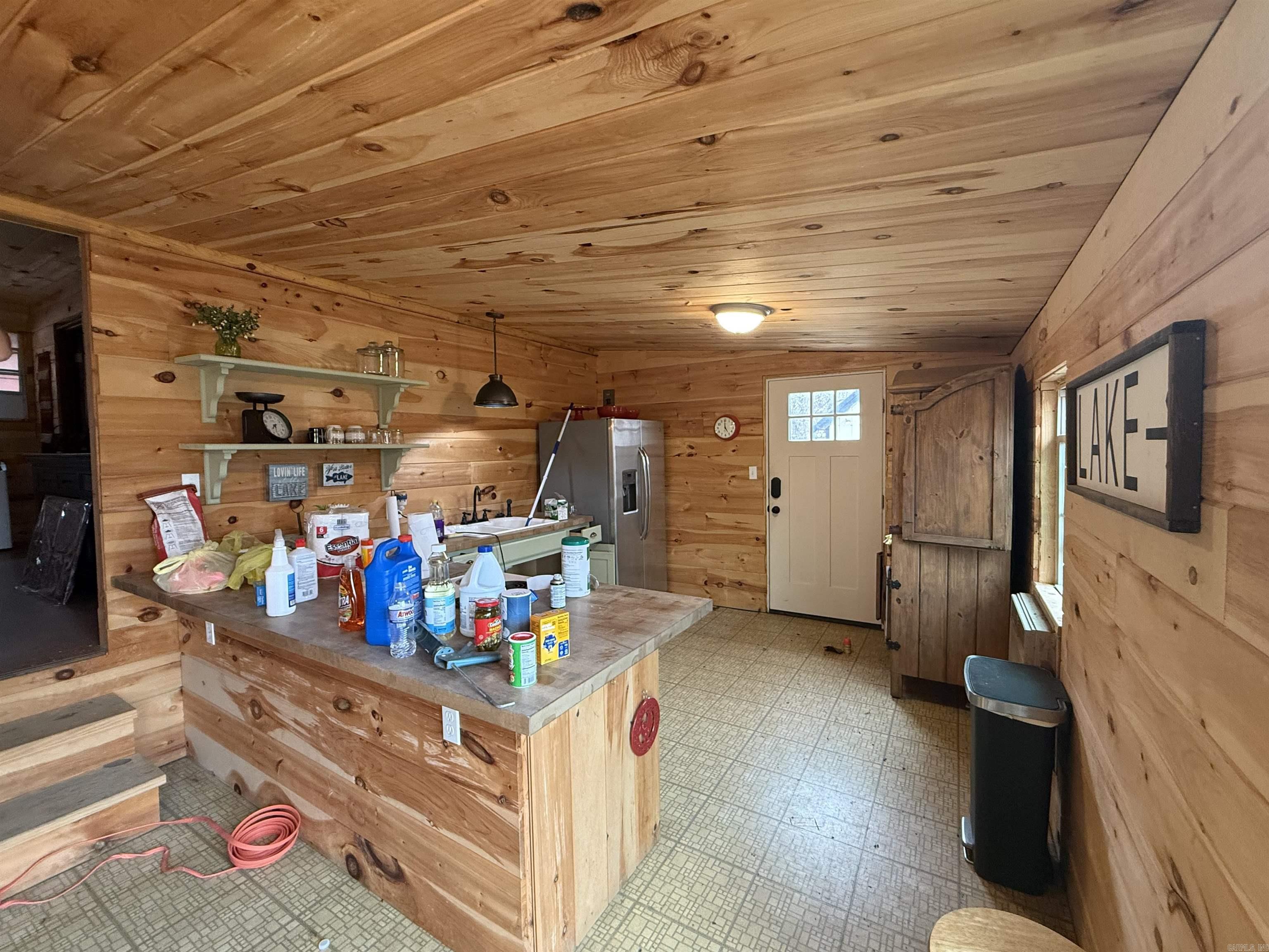 Frontier Canyon-Lake - Residential