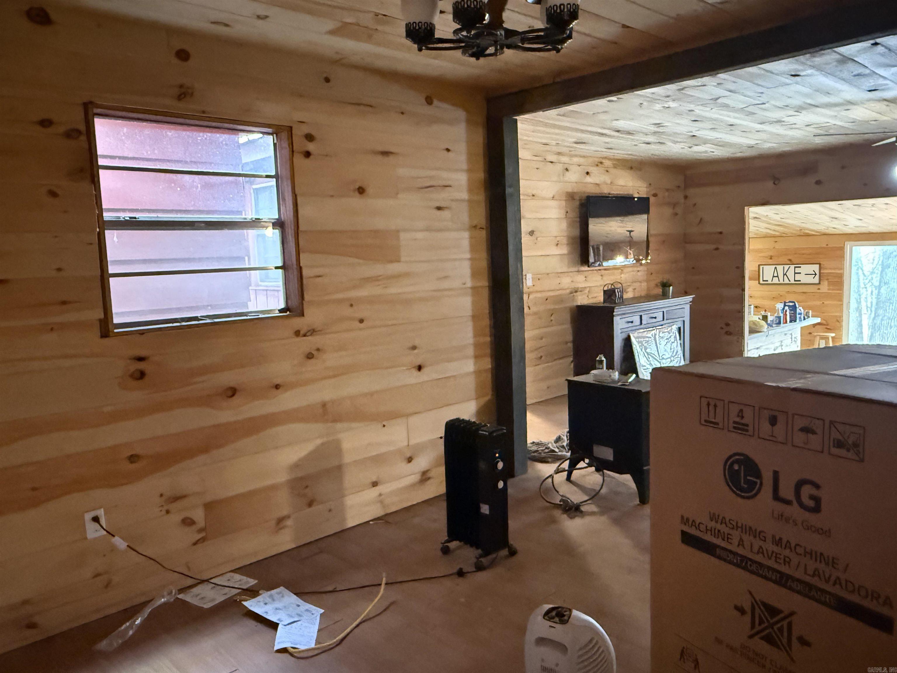 Frontier Canyon-Lake - Residential