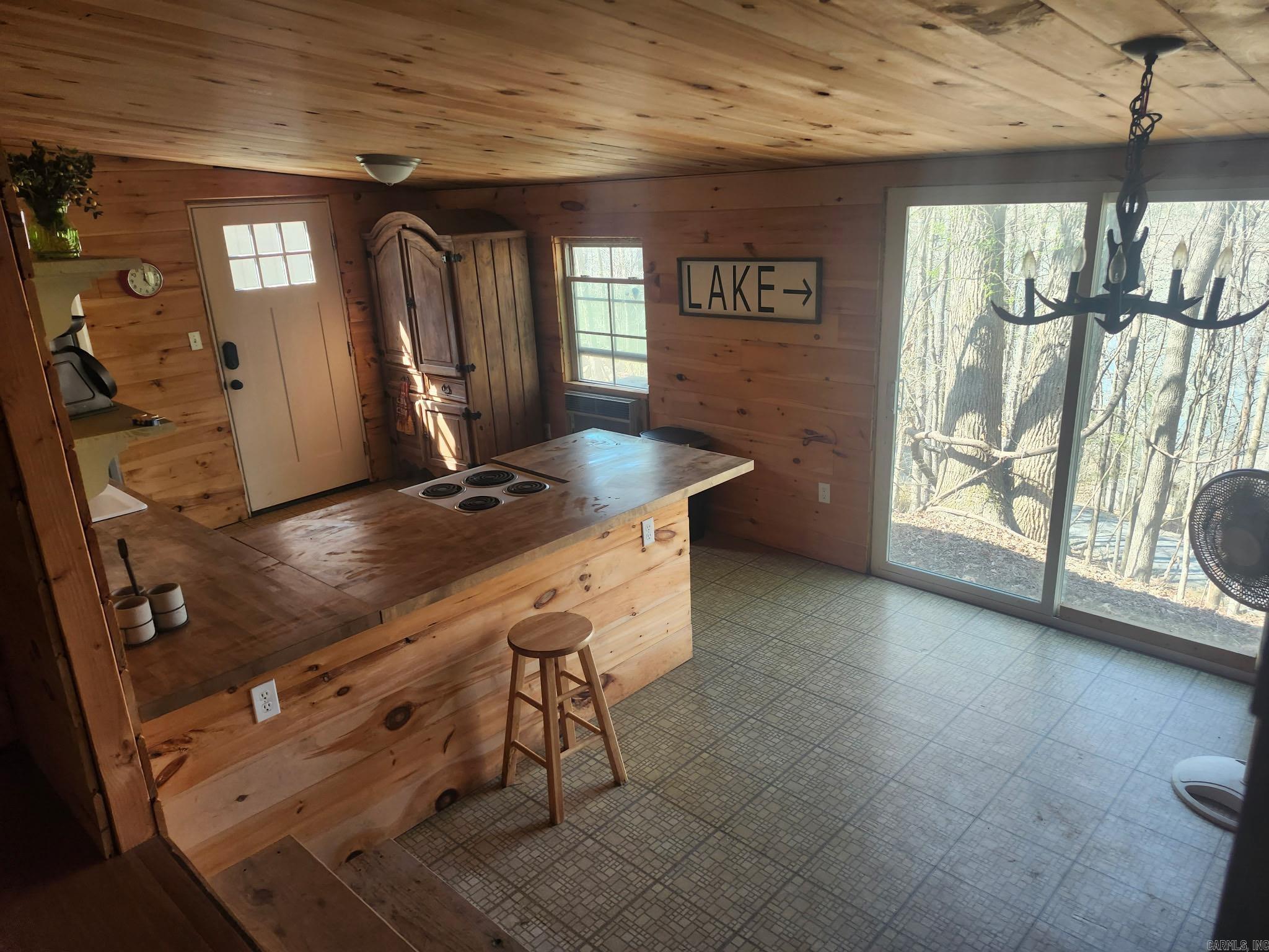 Frontier Canyon-Lake - Residential