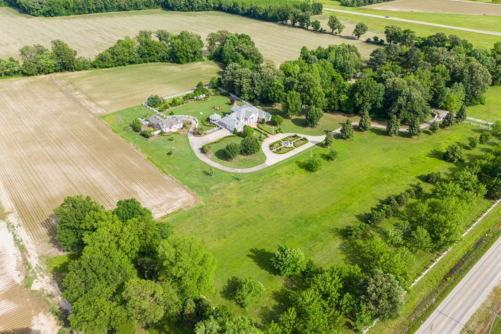 Metes & Bounds - Residential