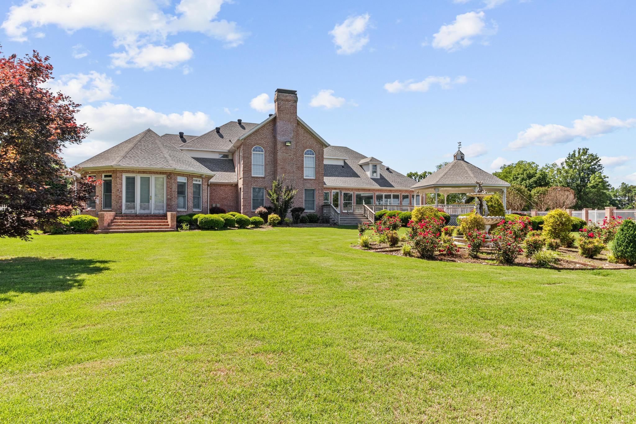 Metes & Bounds - Residential