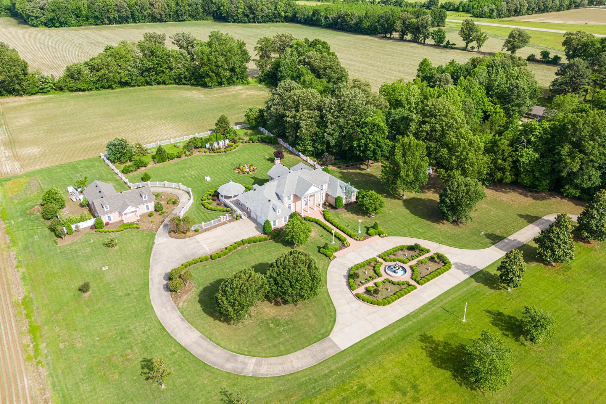 Metes & Bounds - Residential