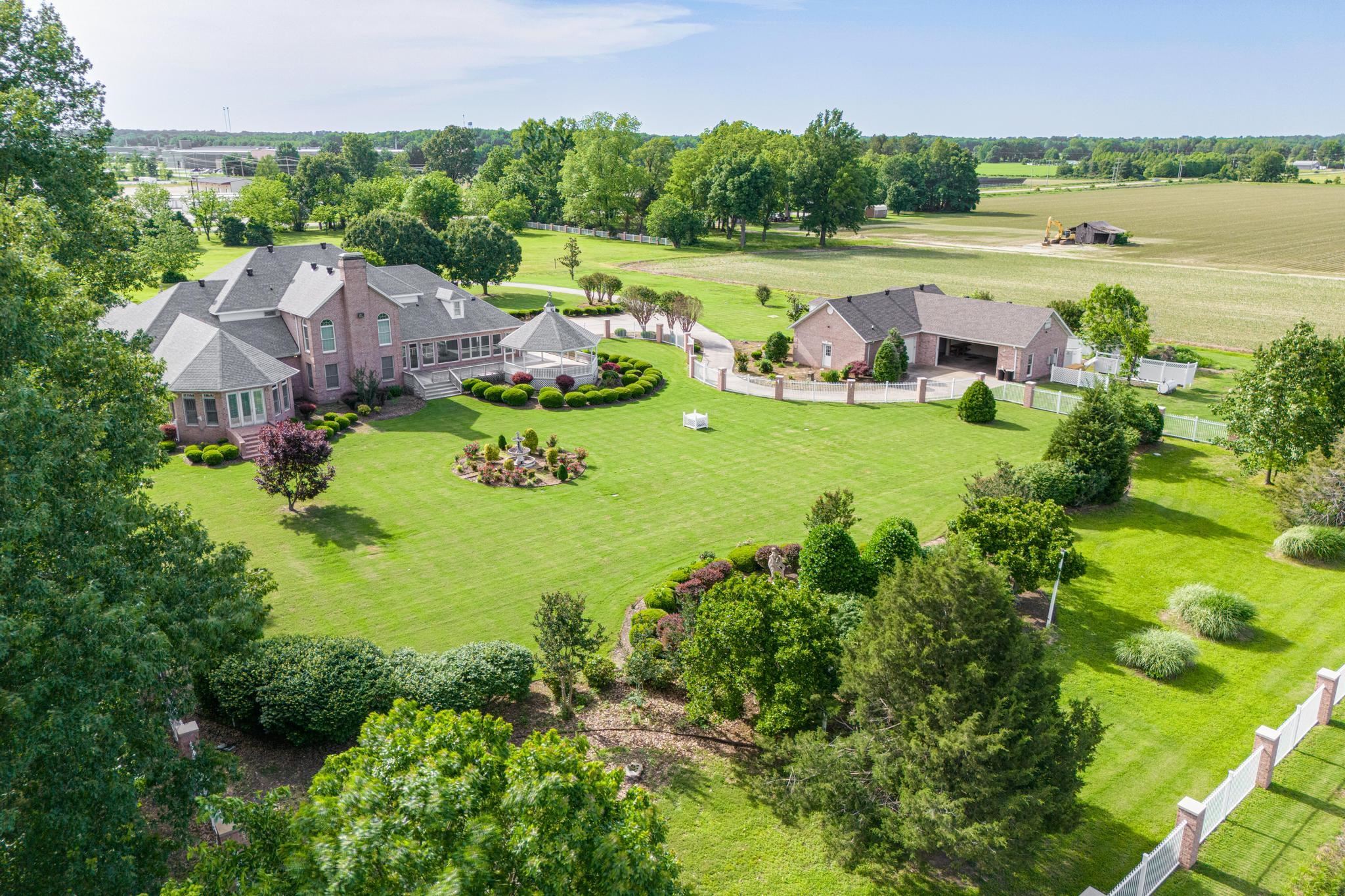 Metes & Bounds - Residential