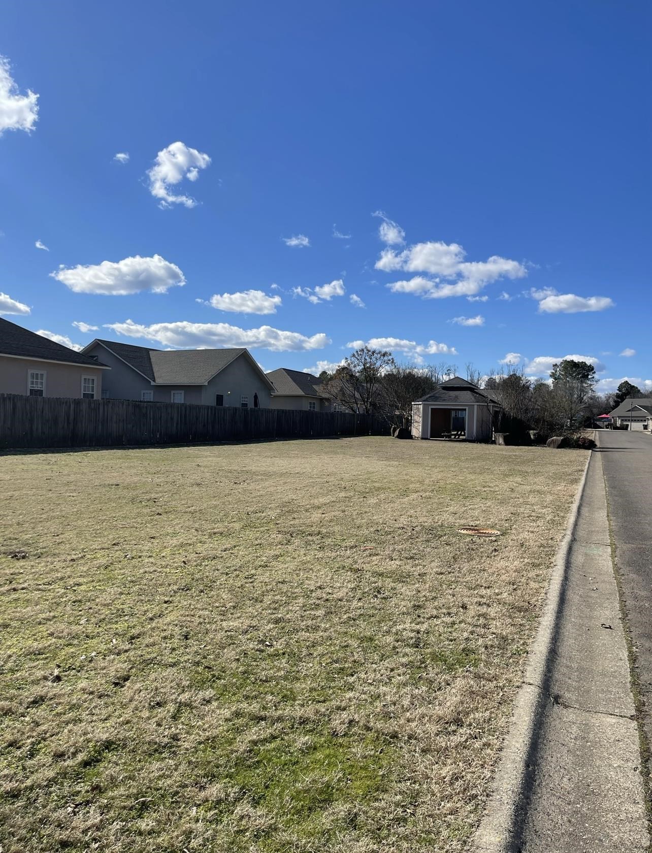 Southern Charm Estates - Residential Lease