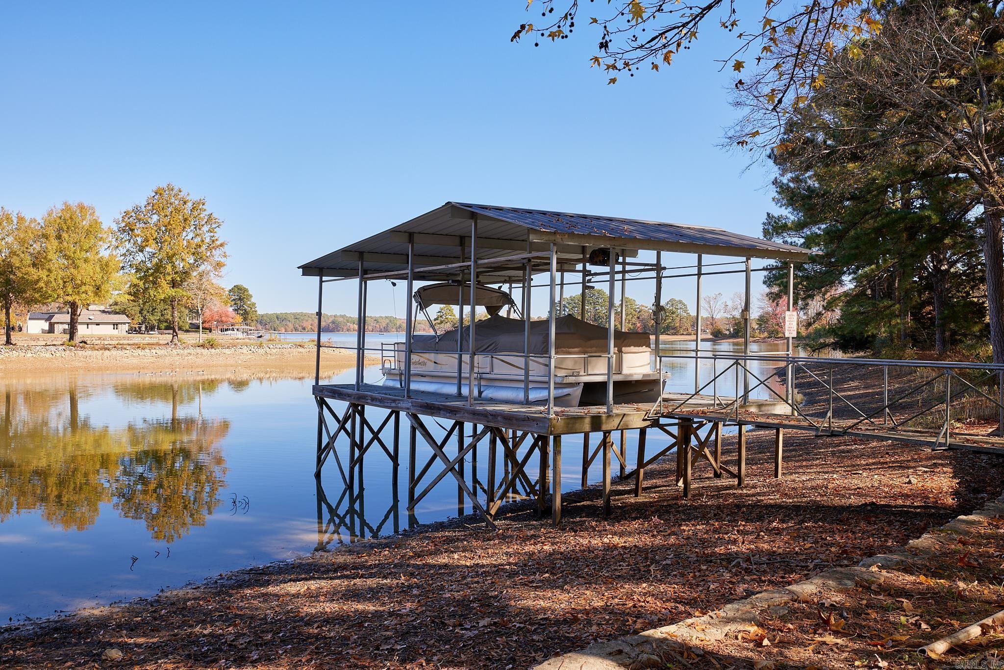 CAROLINE ACRES - Residential
