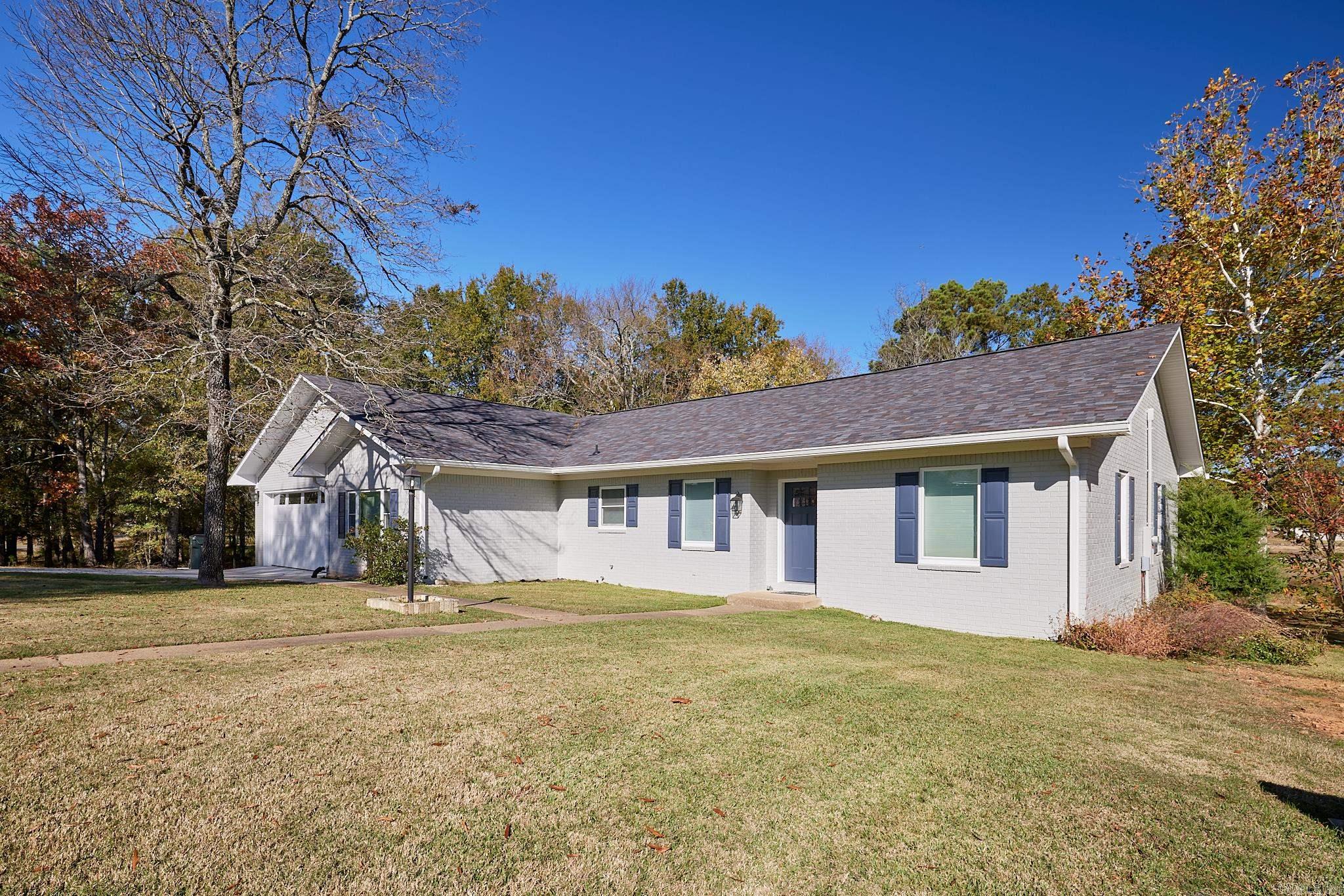 CAROLINE ACRES - Residential