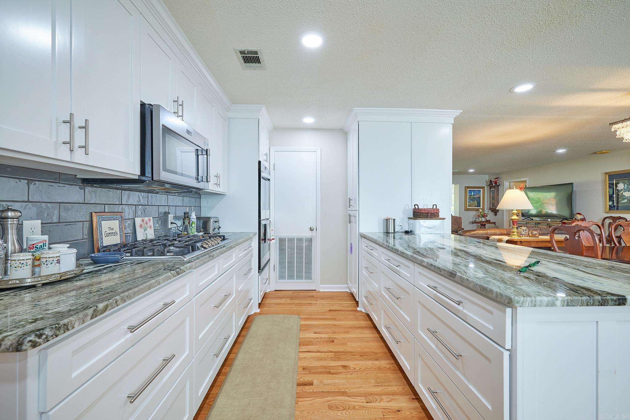 CAROLINE ACRES - Residential