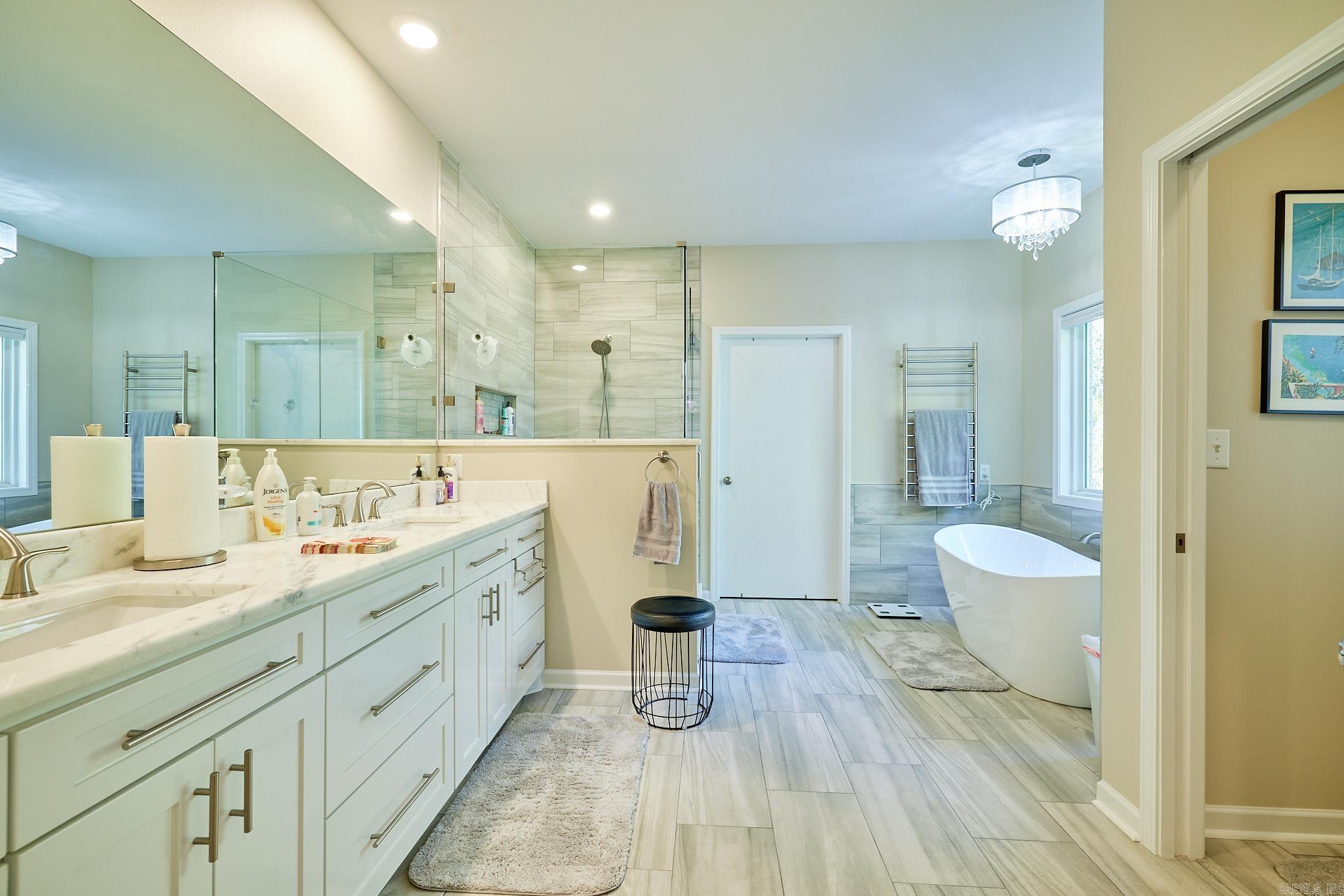 CAROLINE ACRES - Residential