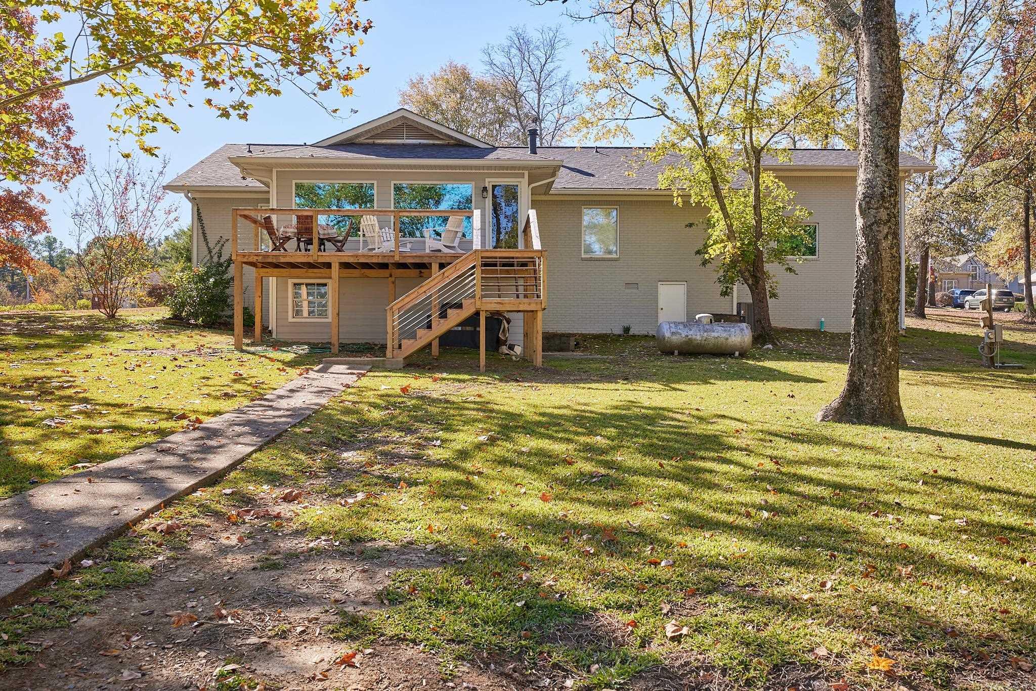 CAROLINE ACRES - Residential