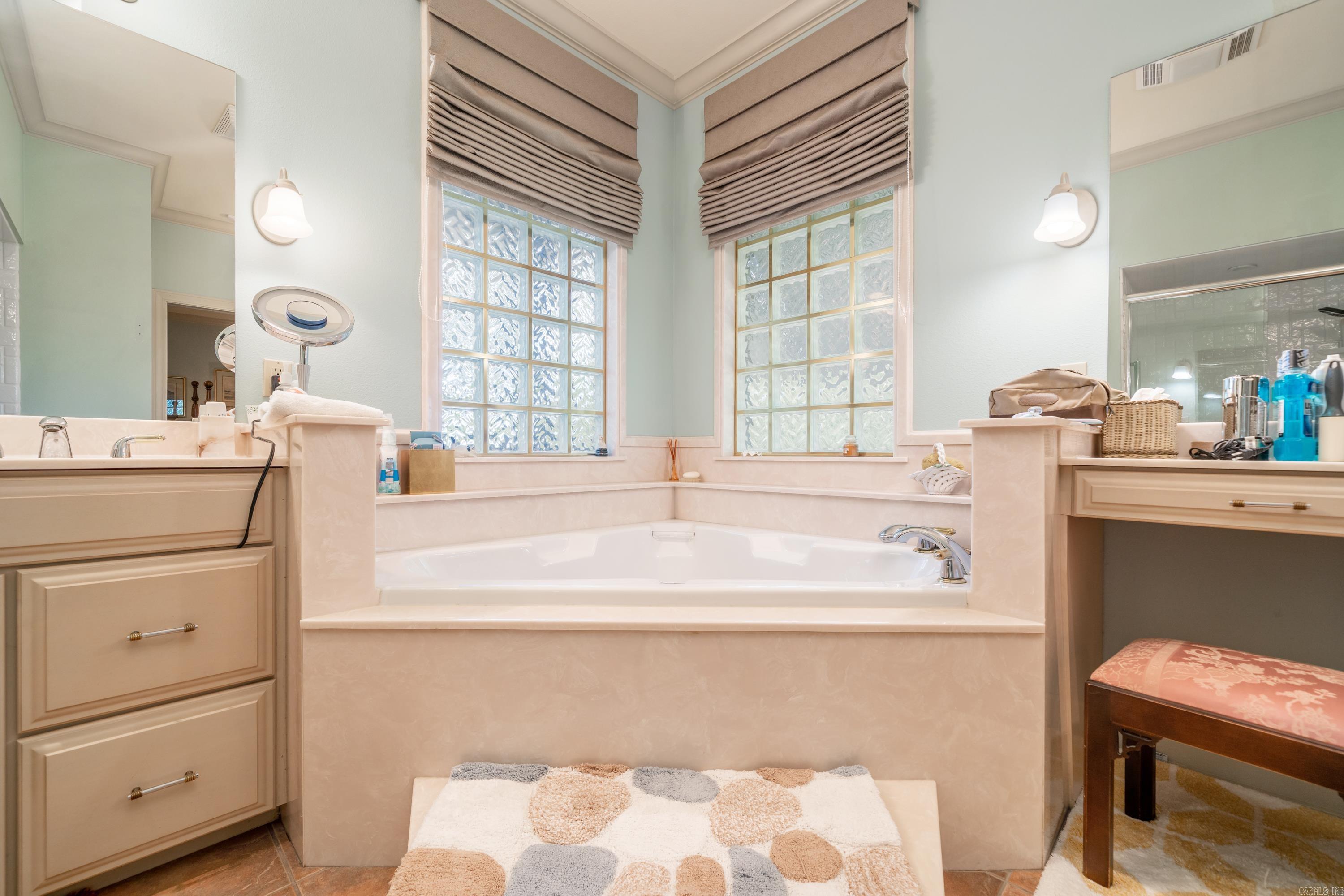 MEADOW WOOD SUB - Residential