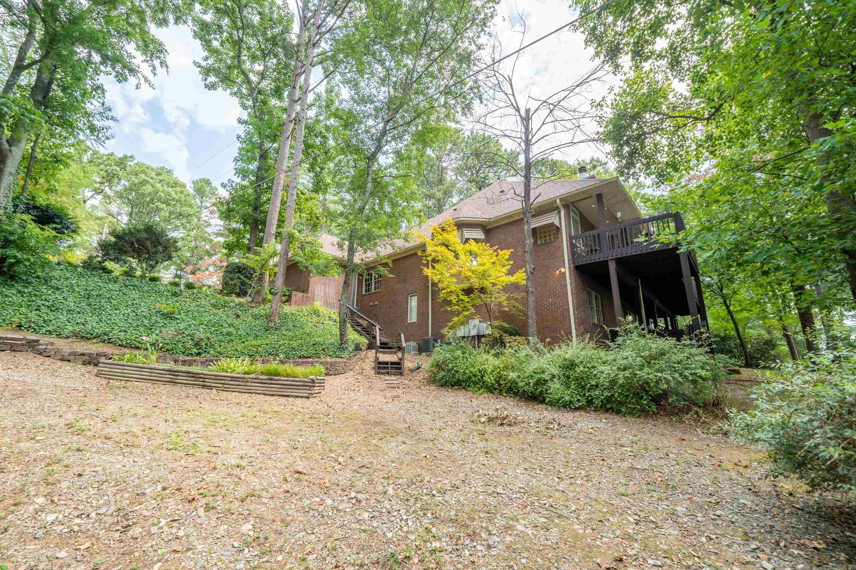 MEADOW WOOD SUB - Residential