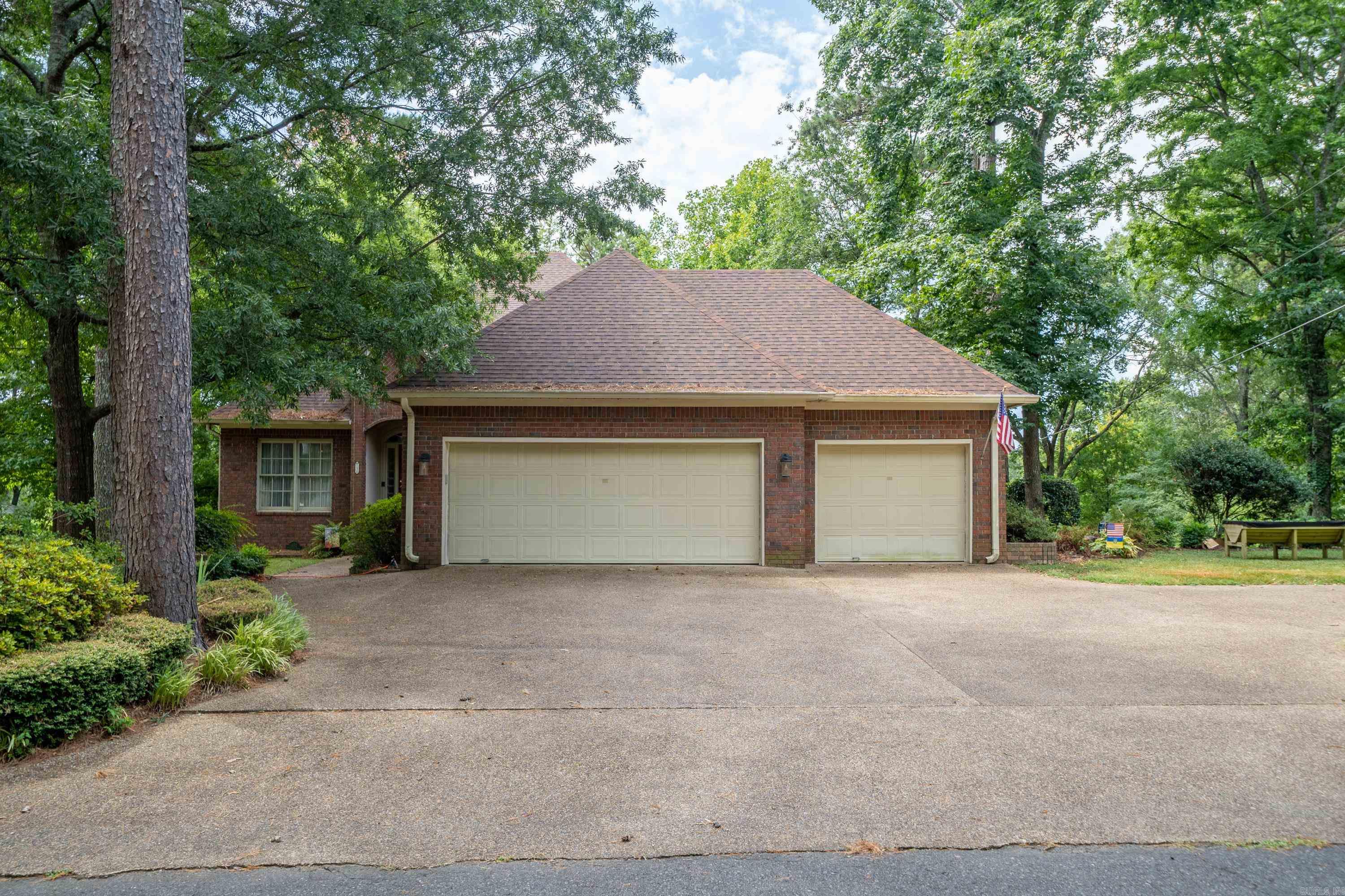 MEADOW WOOD SUB - Residential