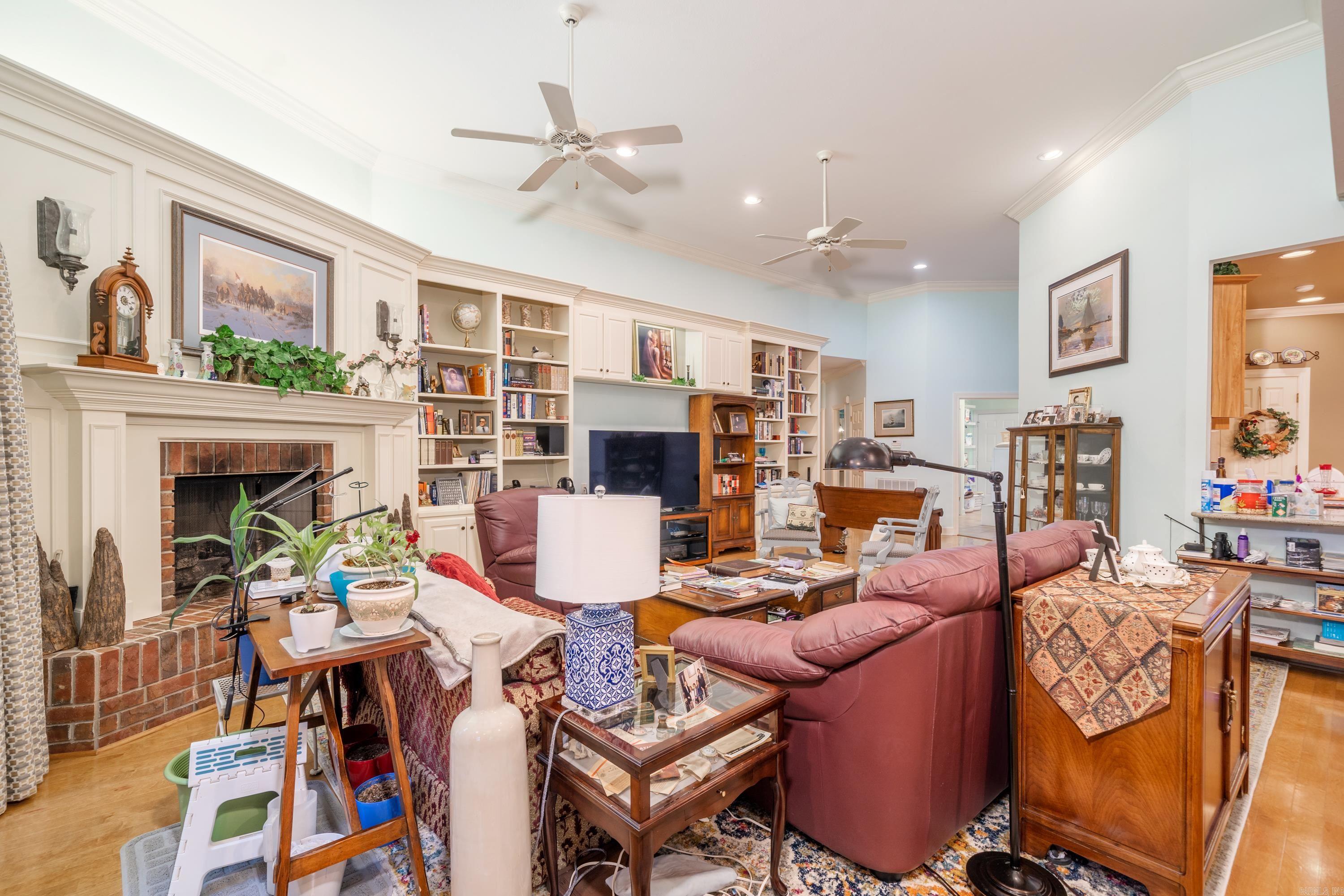 MEADOW WOOD SUB - Residential