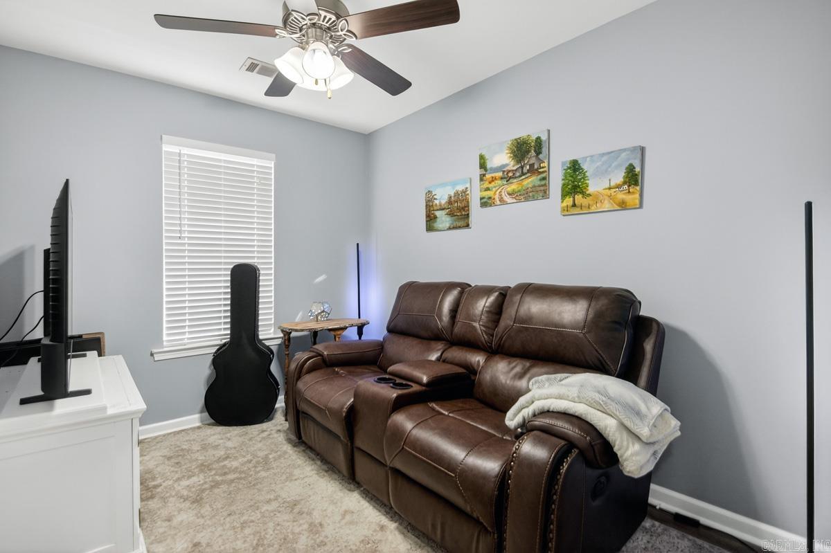 HERITAGE HEIGHTS - Residential