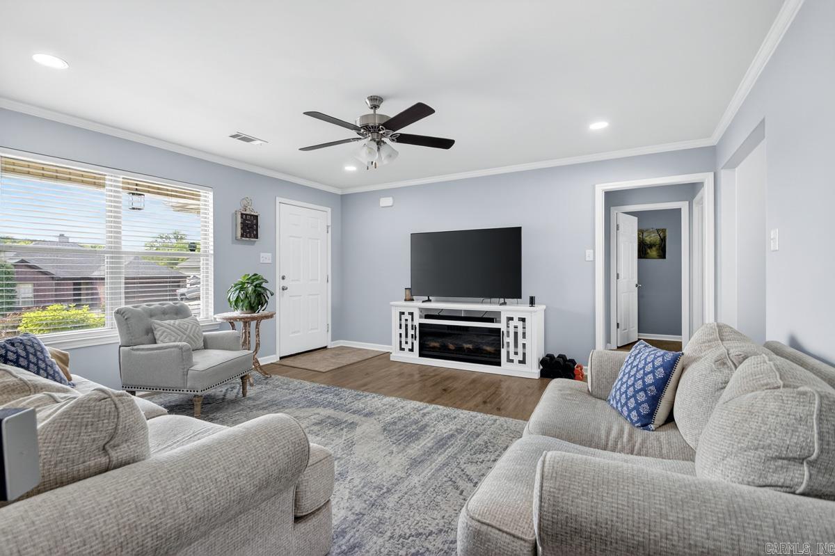 HERITAGE HEIGHTS - Residential