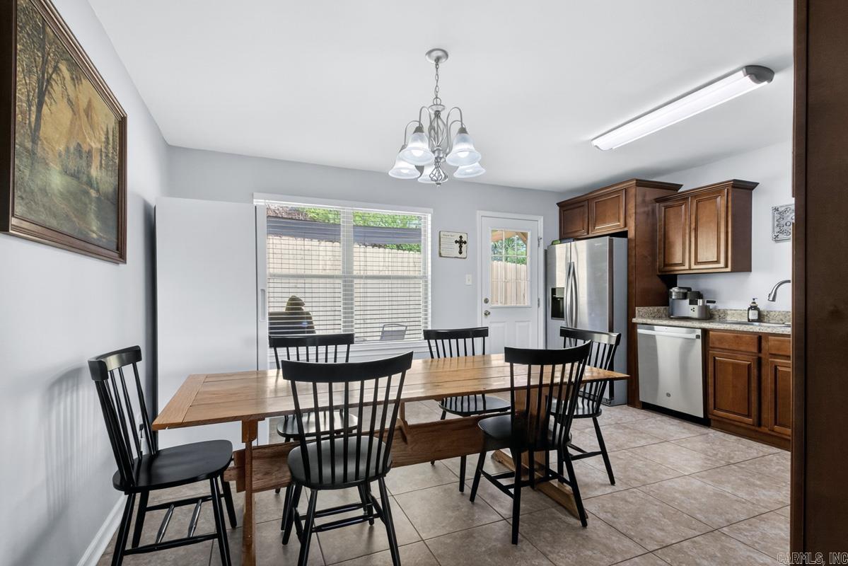 HERITAGE HEIGHTS - Residential