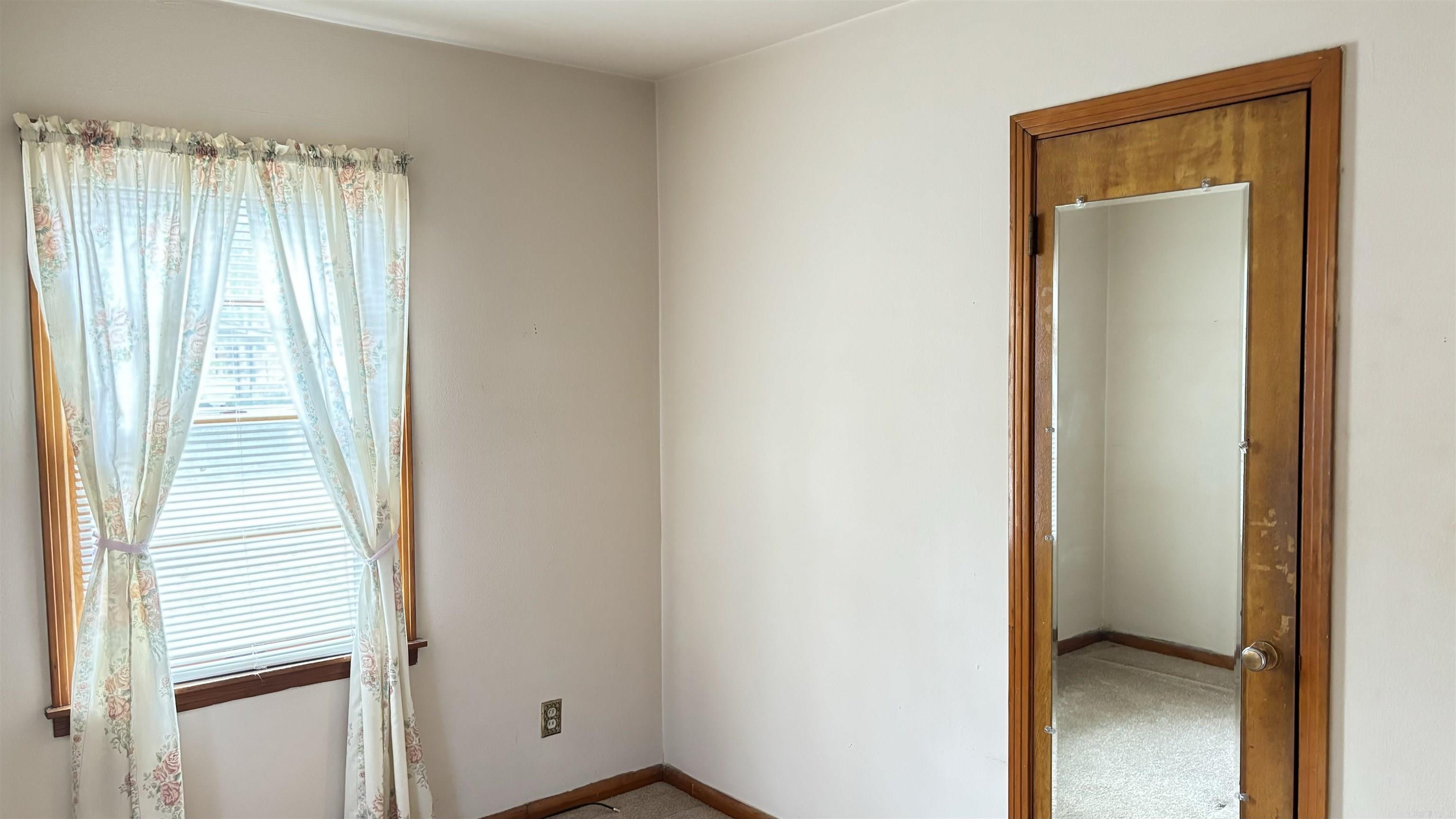 BARROW JOHN - Residential