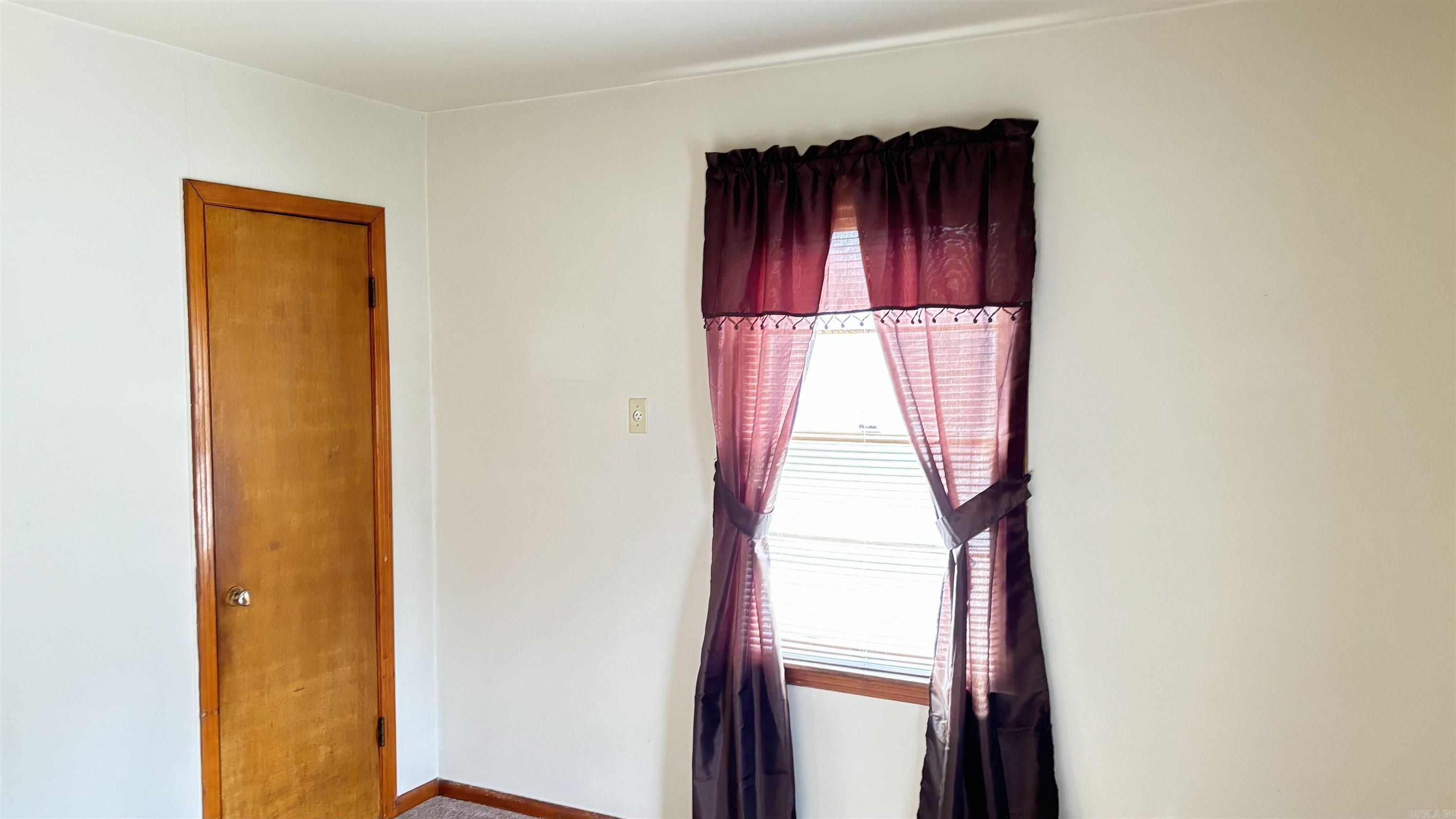 BARROW JOHN - Residential