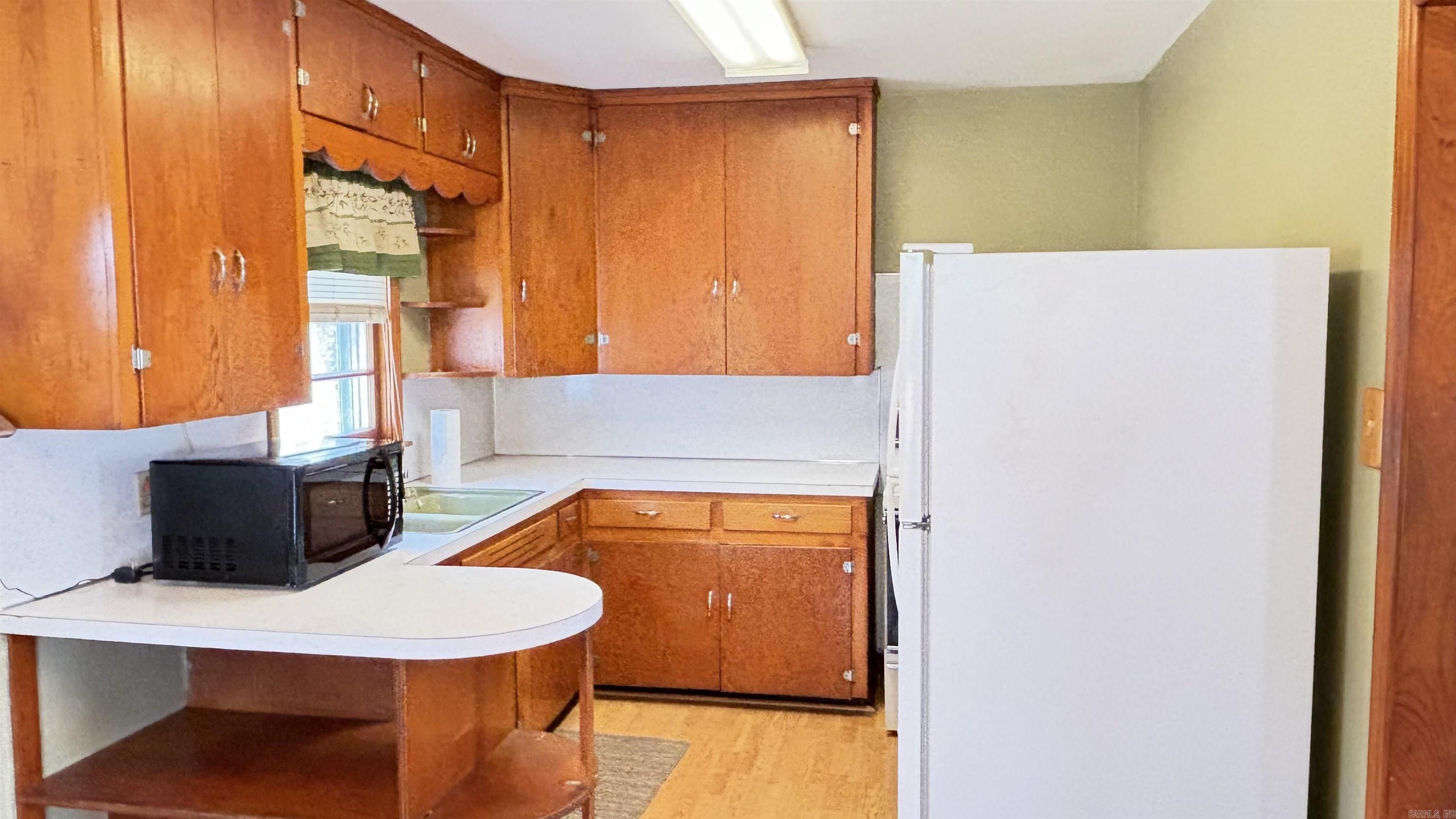 BARROW JOHN - Residential