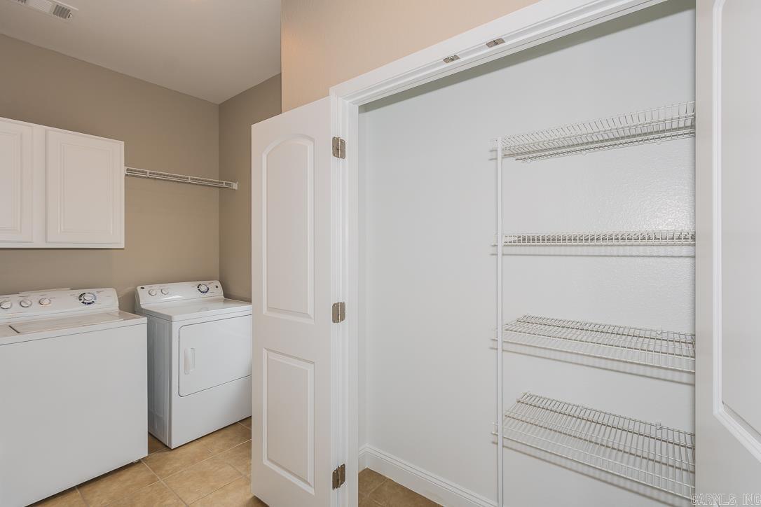 CAMRY COURT - Residential Lease