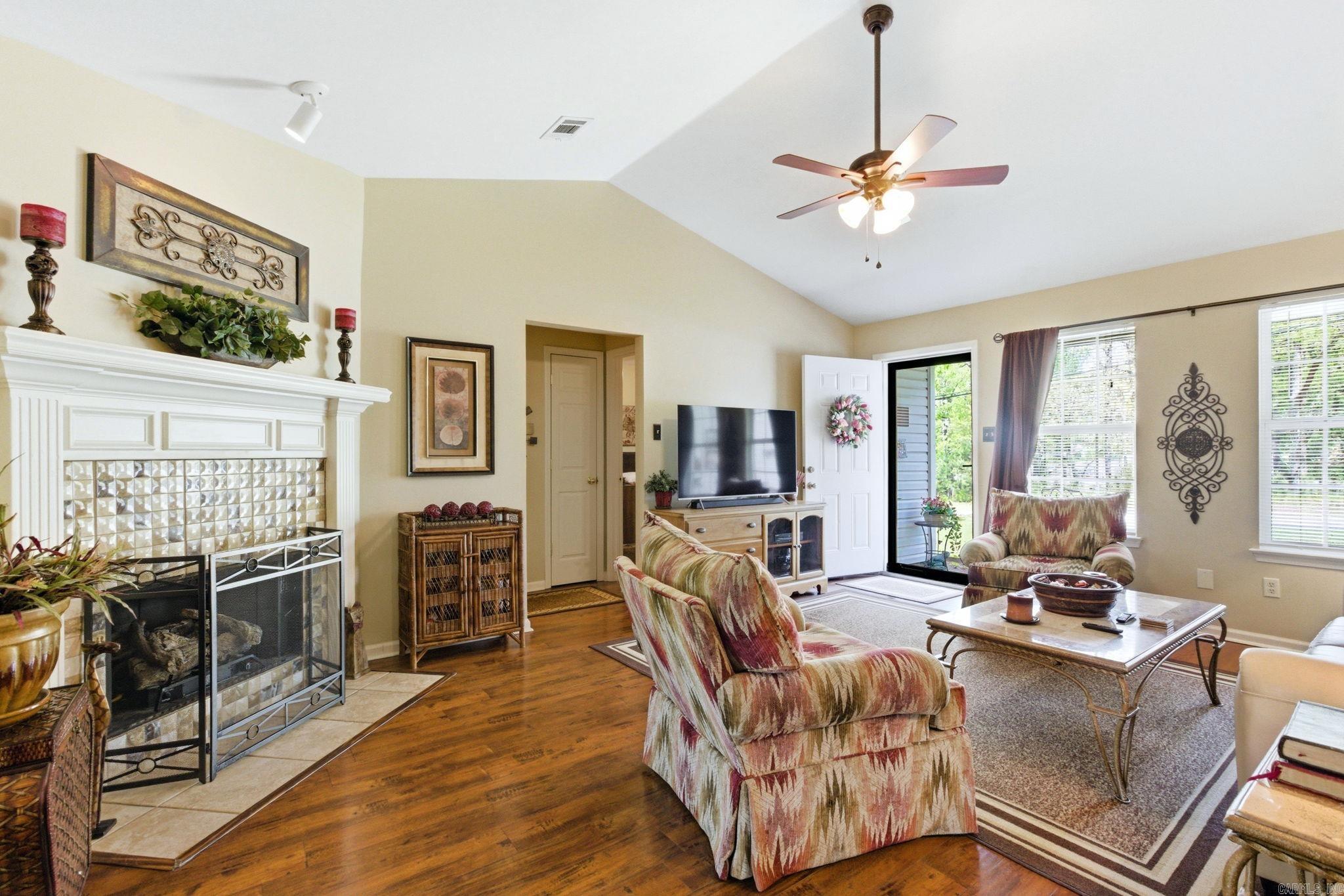 WASHINGTON RIDGE - Residential