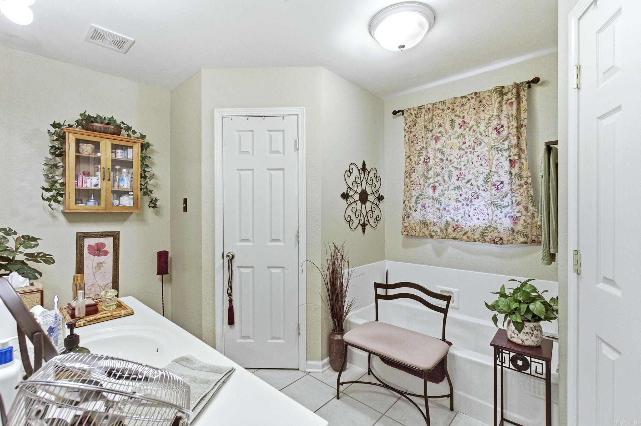 WASHINGTON RIDGE - Residential