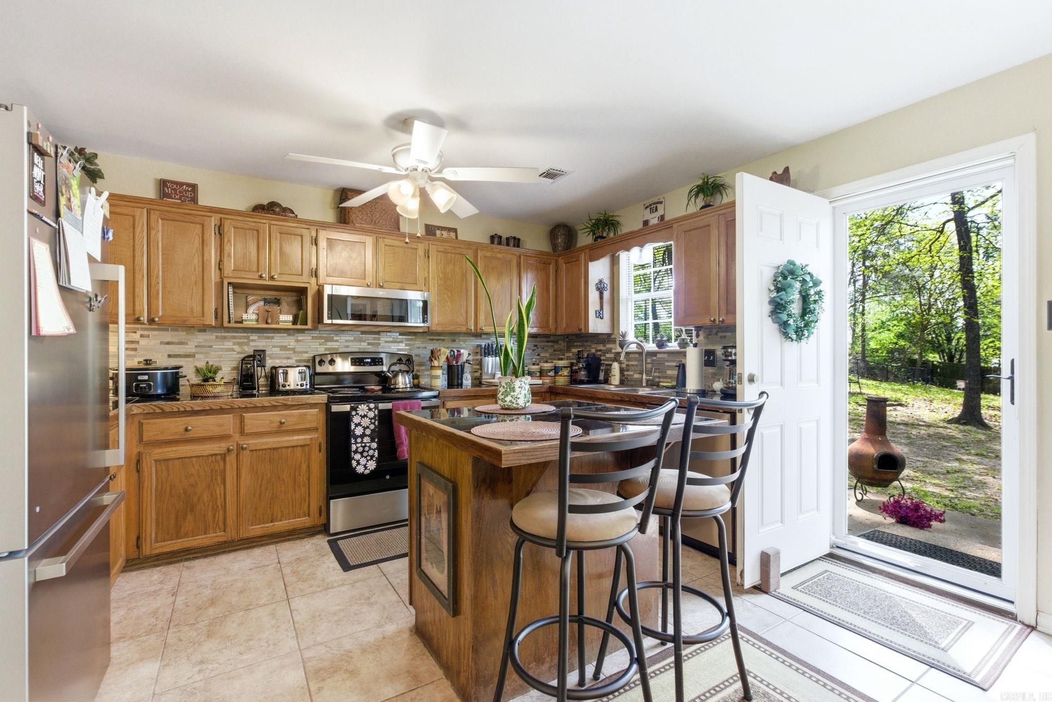 WASHINGTON RIDGE - Residential