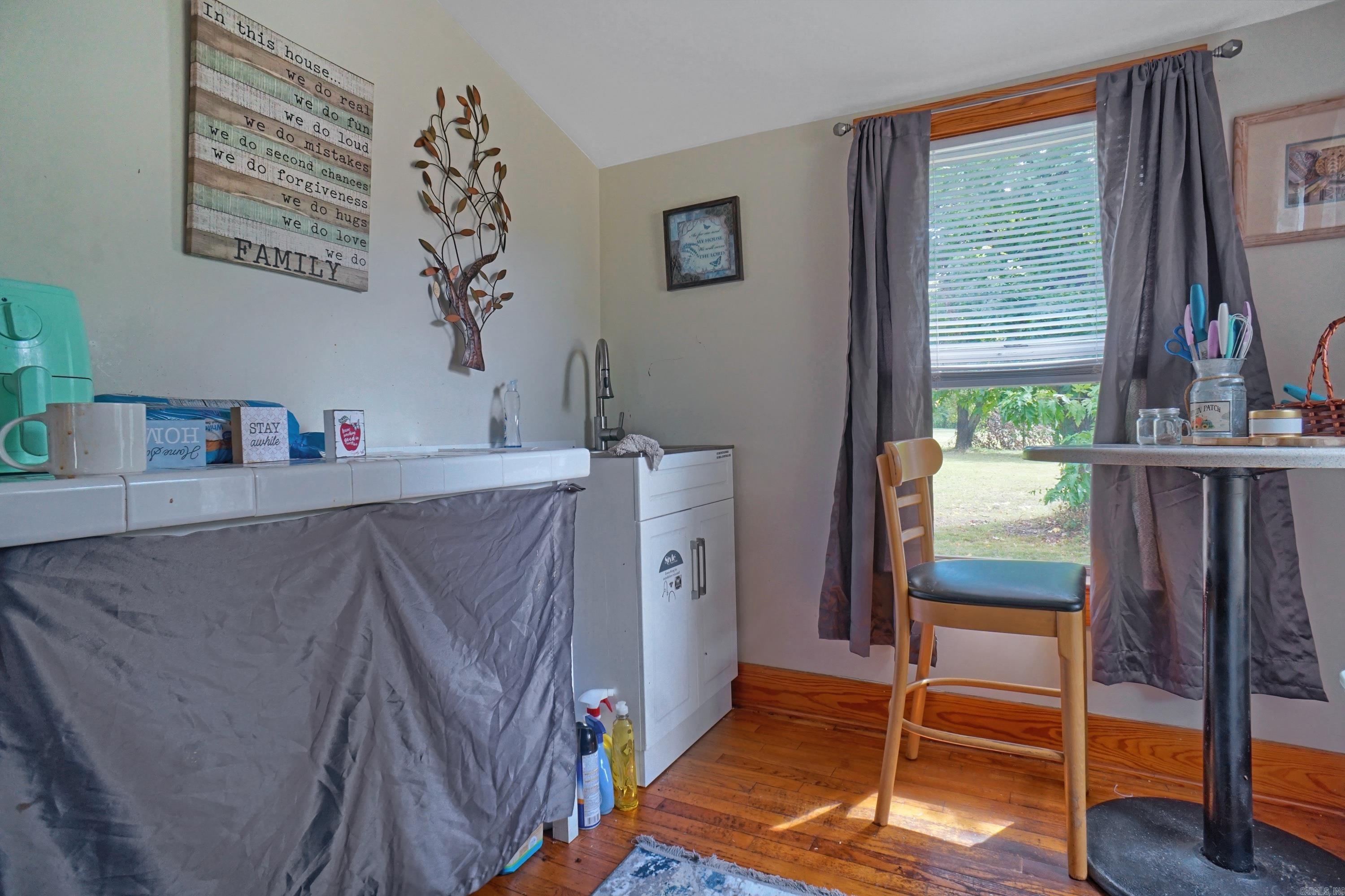 Metes & Bounds - Residential Income