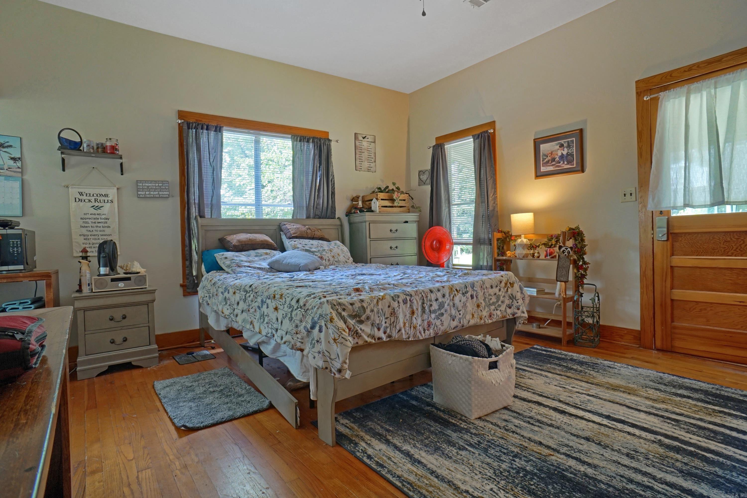 Metes & Bounds - Residential Income