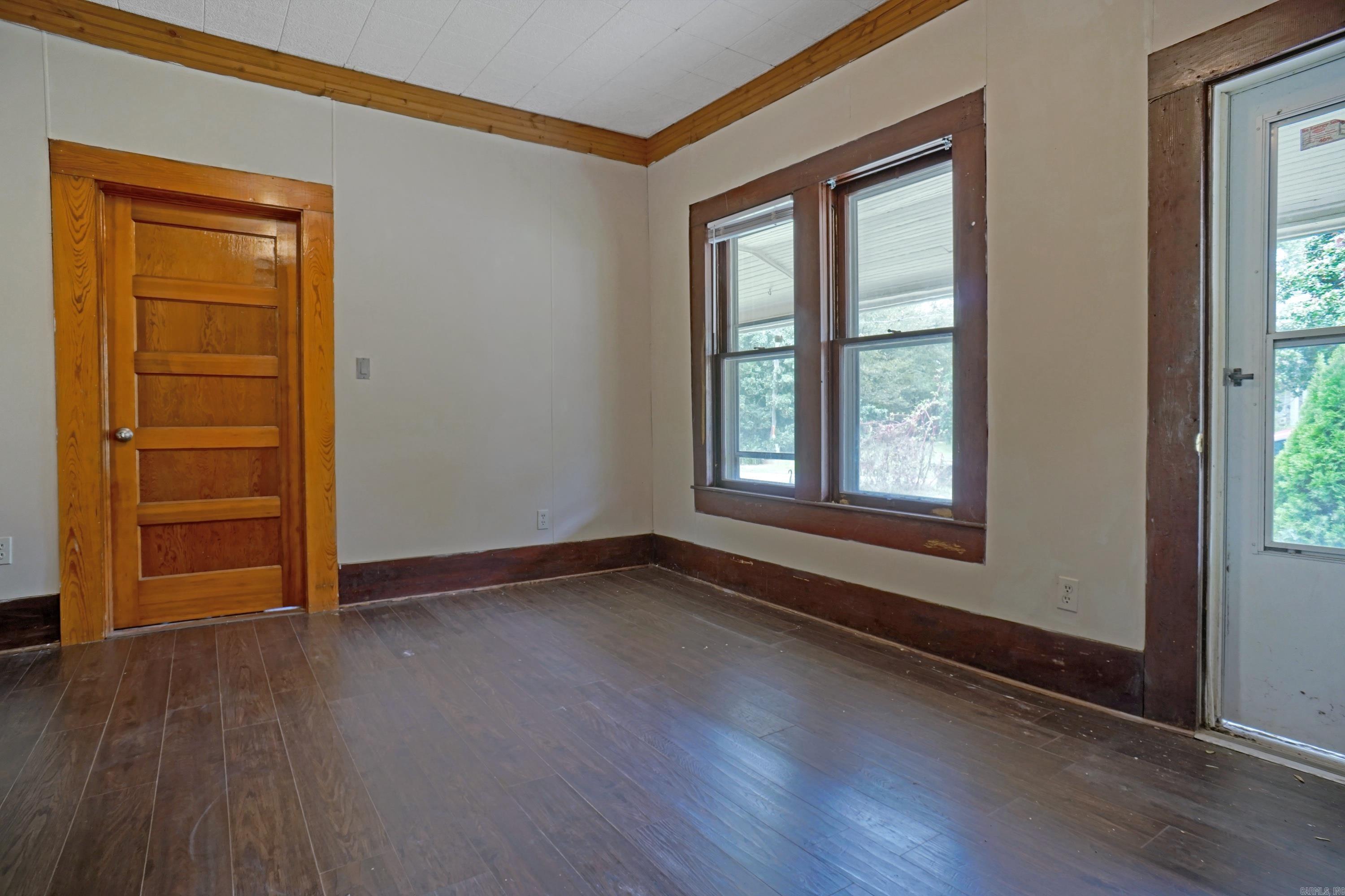 Metes & Bounds - Residential Income