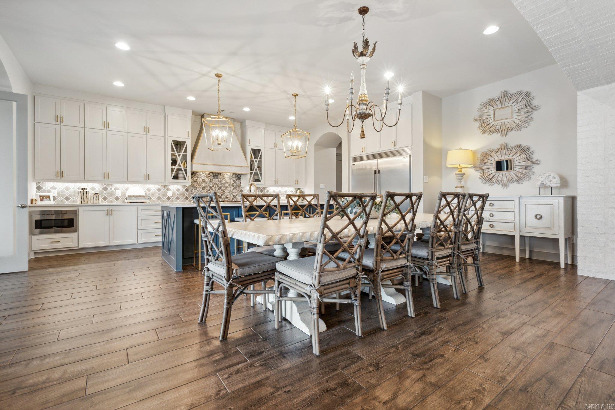 THE VINEYARD - Residential