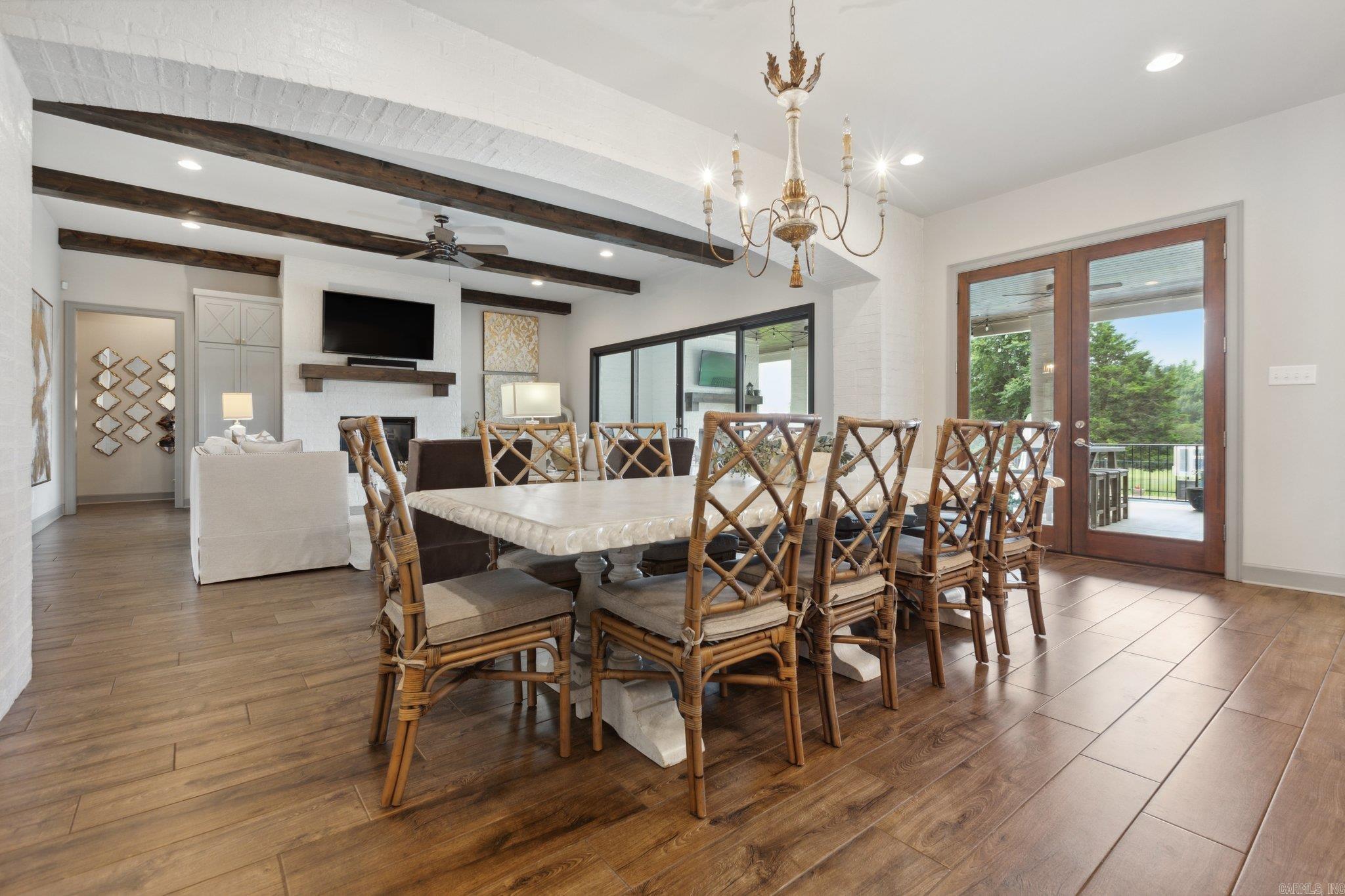 THE VINEYARD - Residential