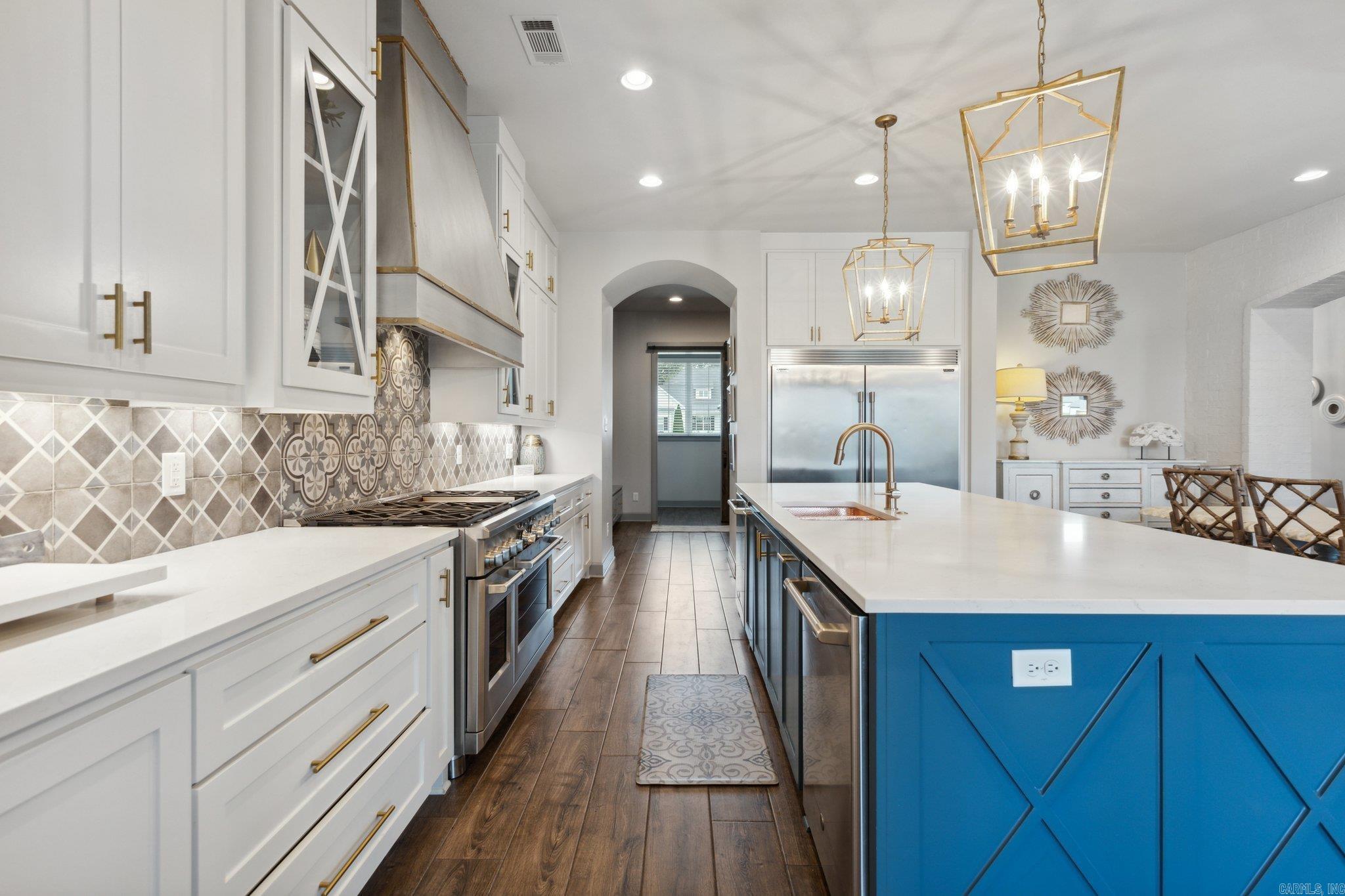 THE VINEYARD - Residential