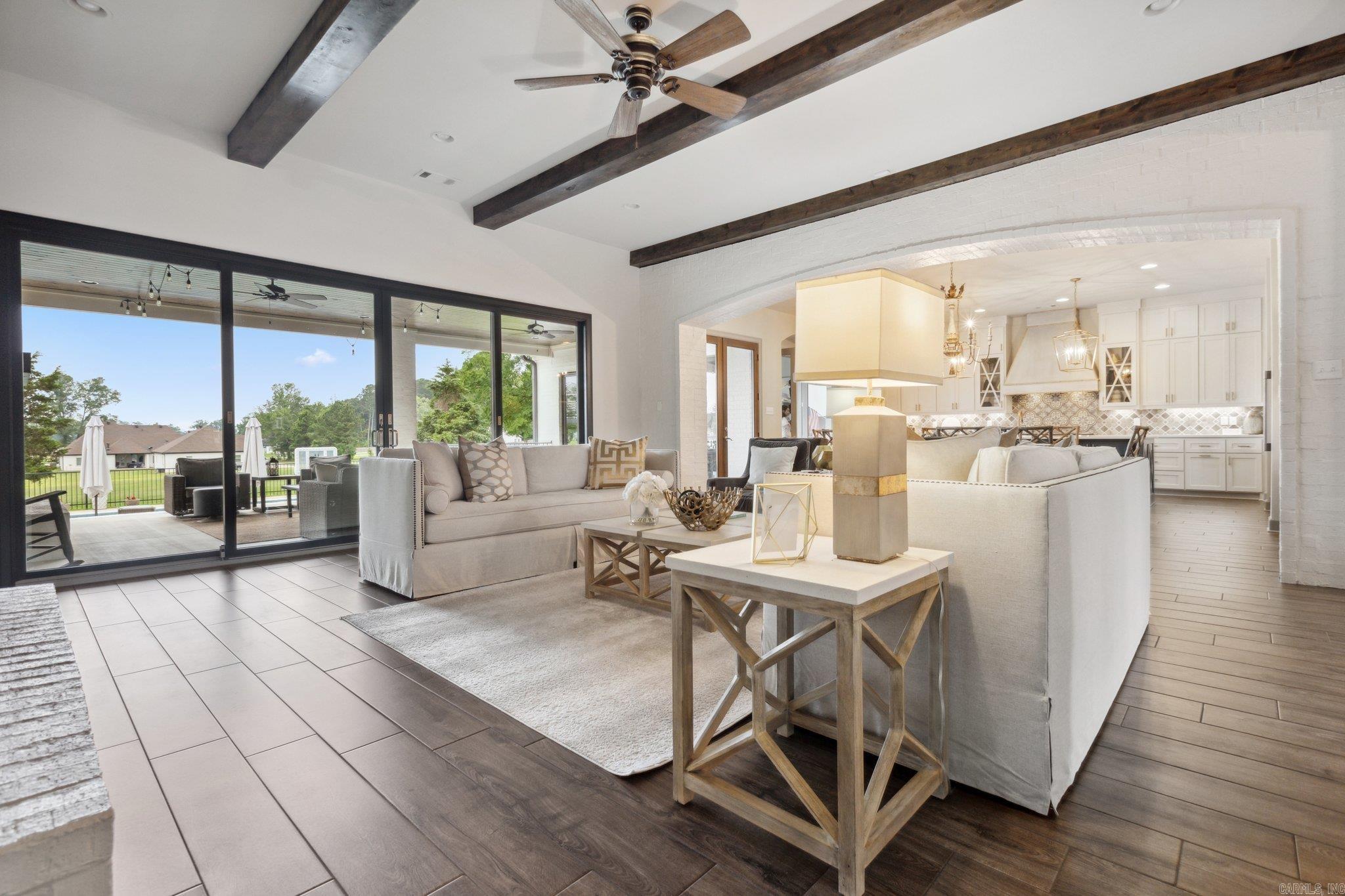 THE VINEYARD - Residential