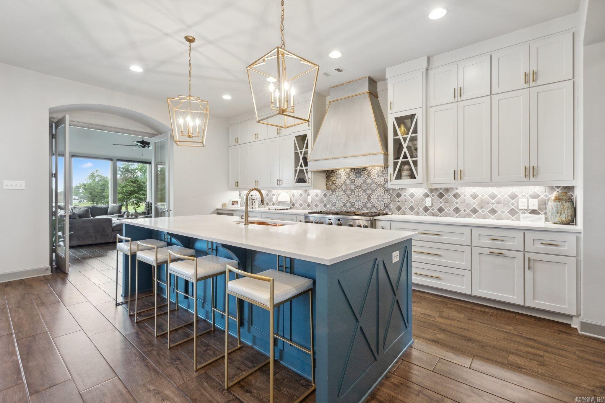 THE VINEYARD - Residential