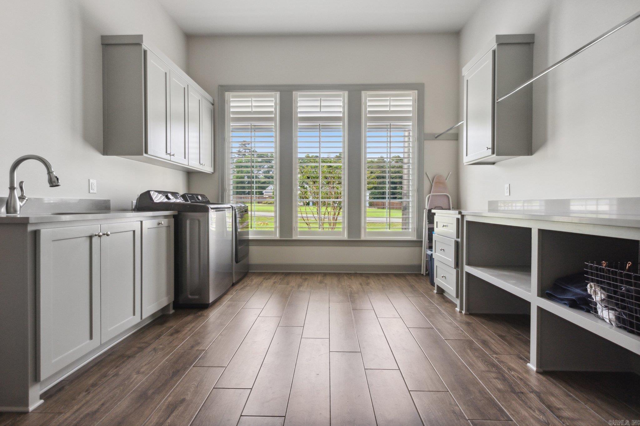 THE VINEYARD - Residential