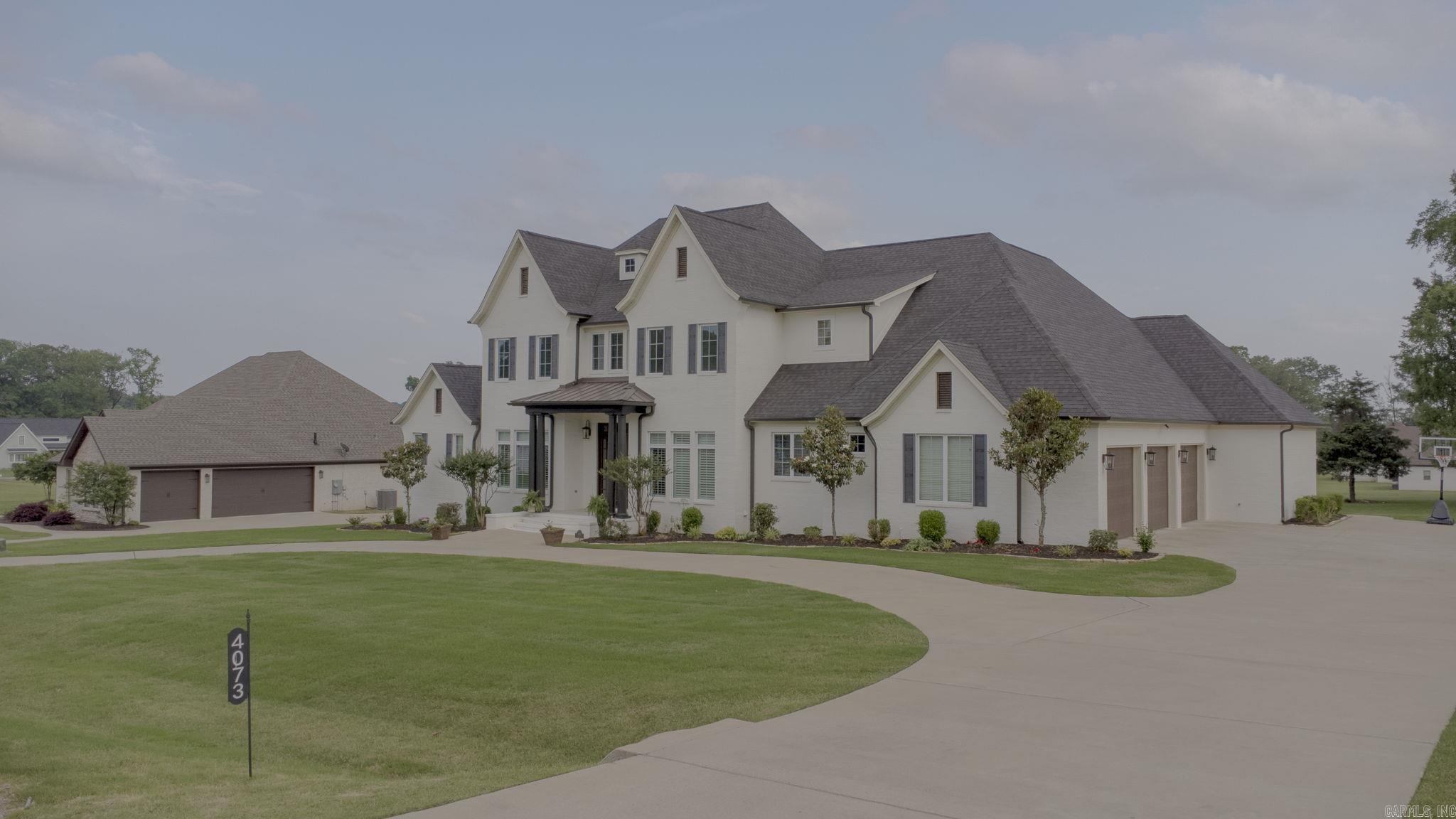 THE VINEYARD - Residential