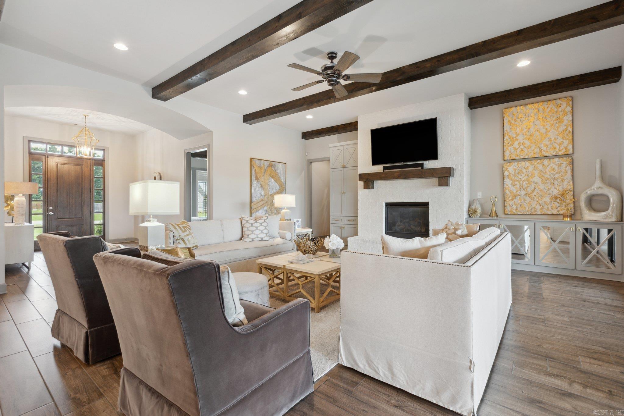 THE VINEYARD - Residential