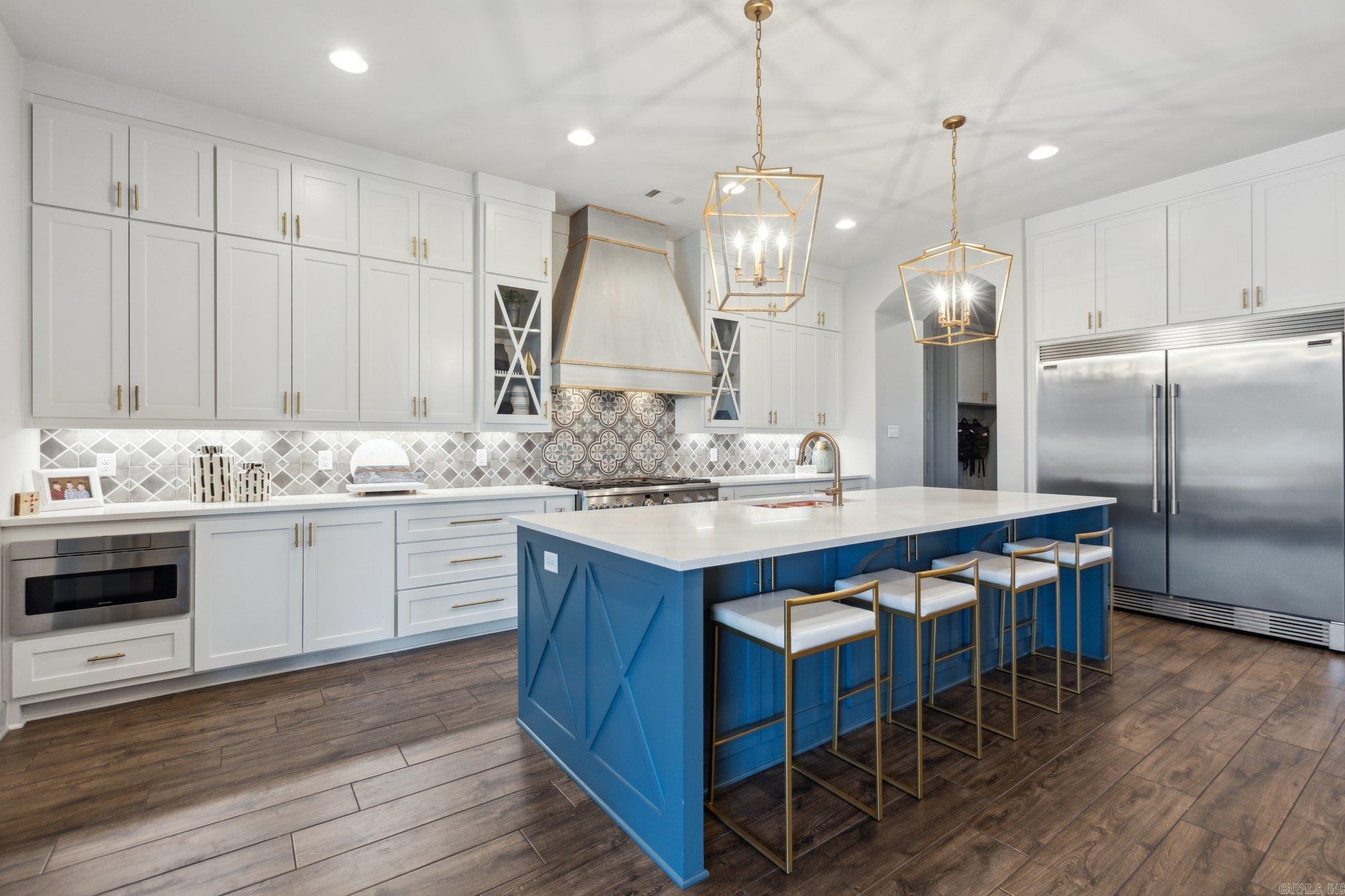 THE VINEYARD - Residential