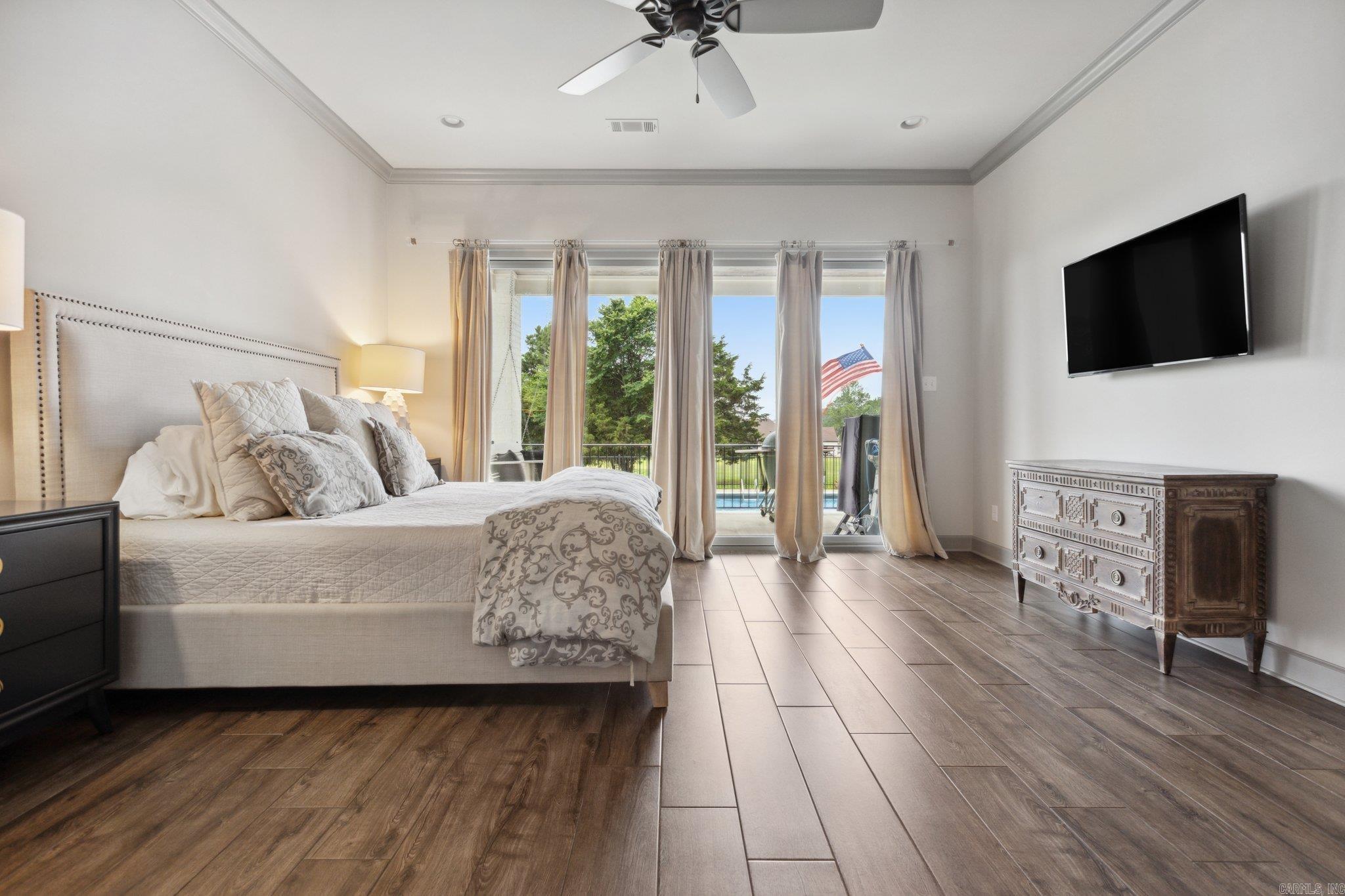 THE VINEYARD - Residential