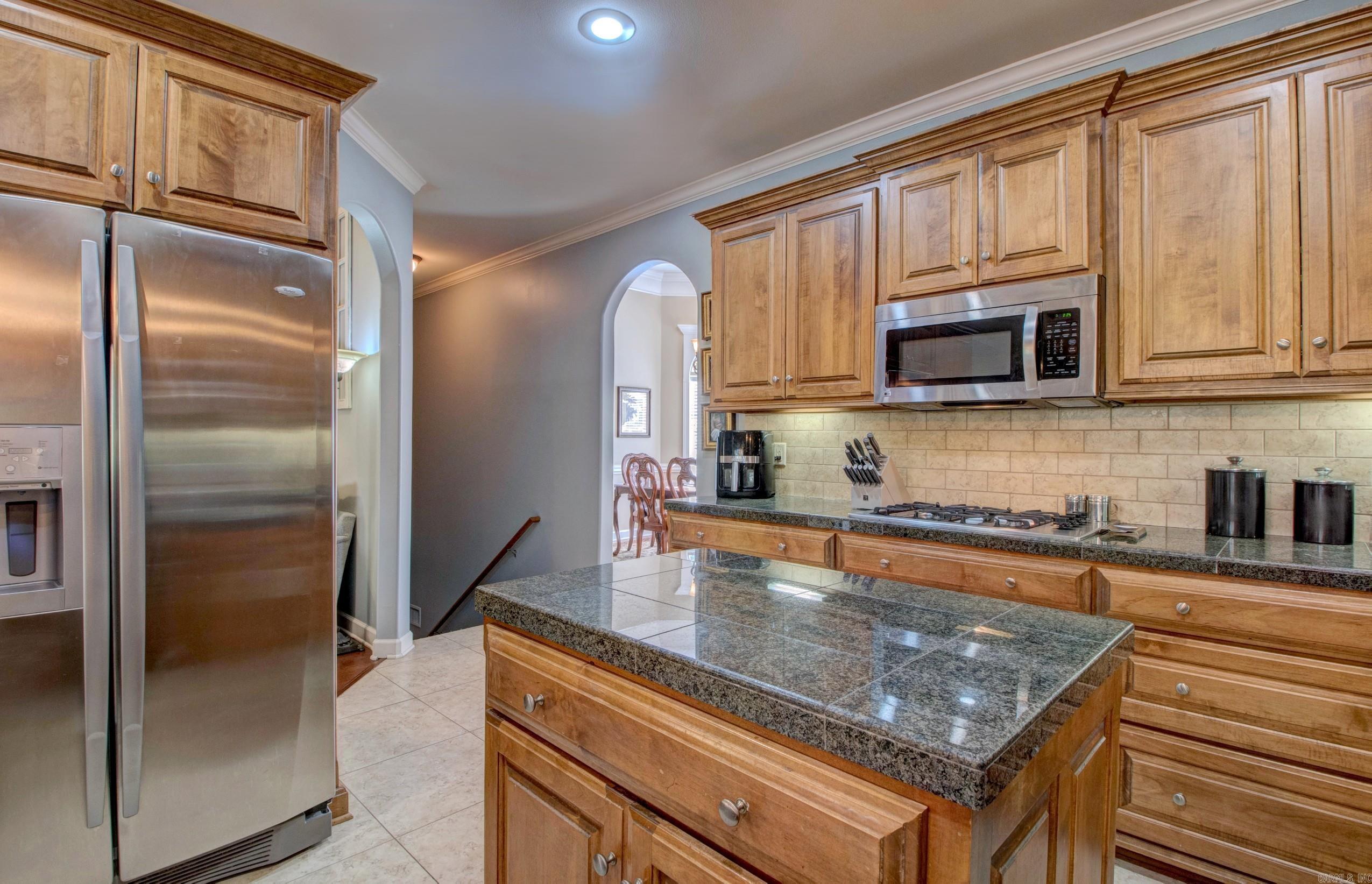 WOODLANDS EDGE - Residential